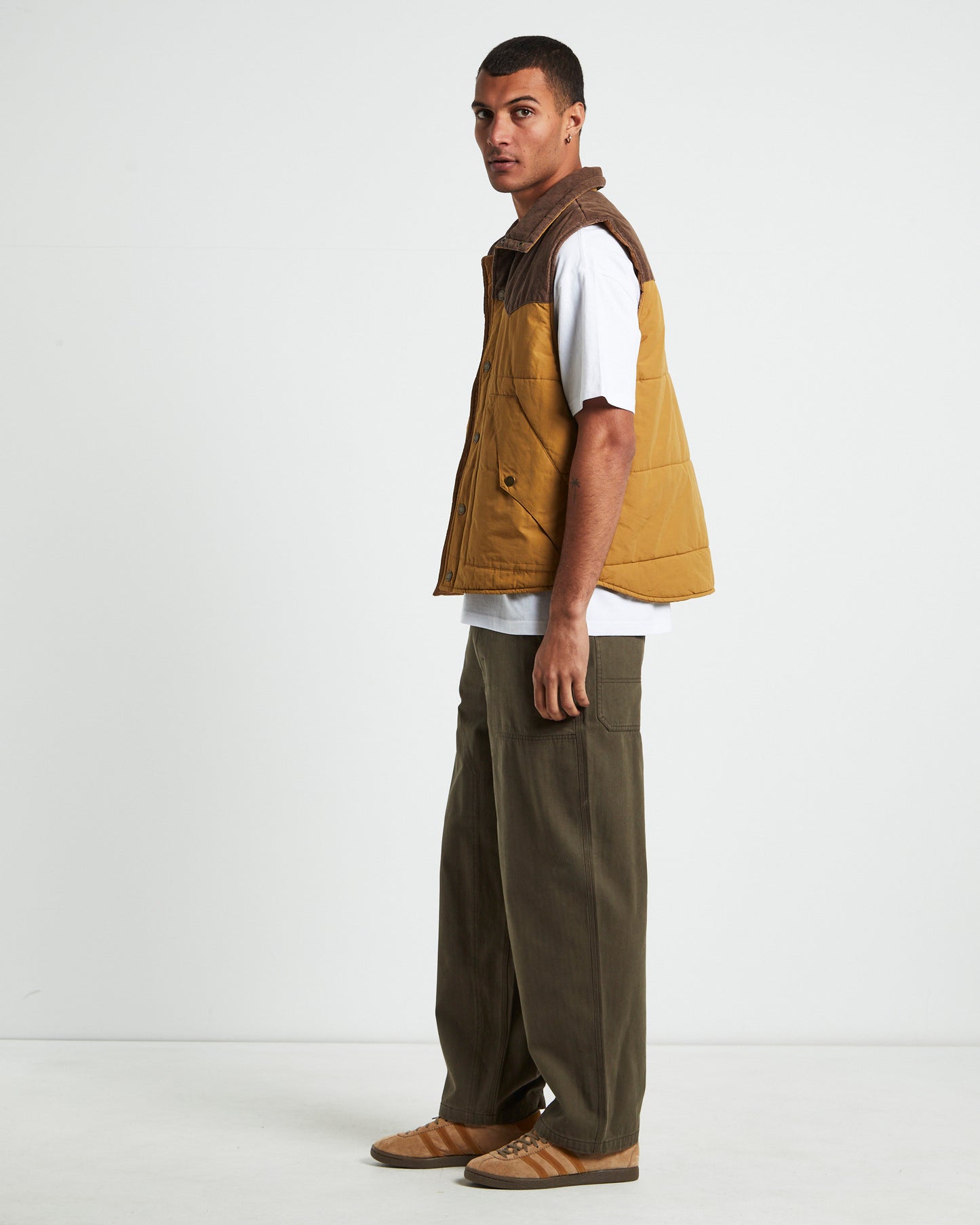 Cord Puffer Vest Brown