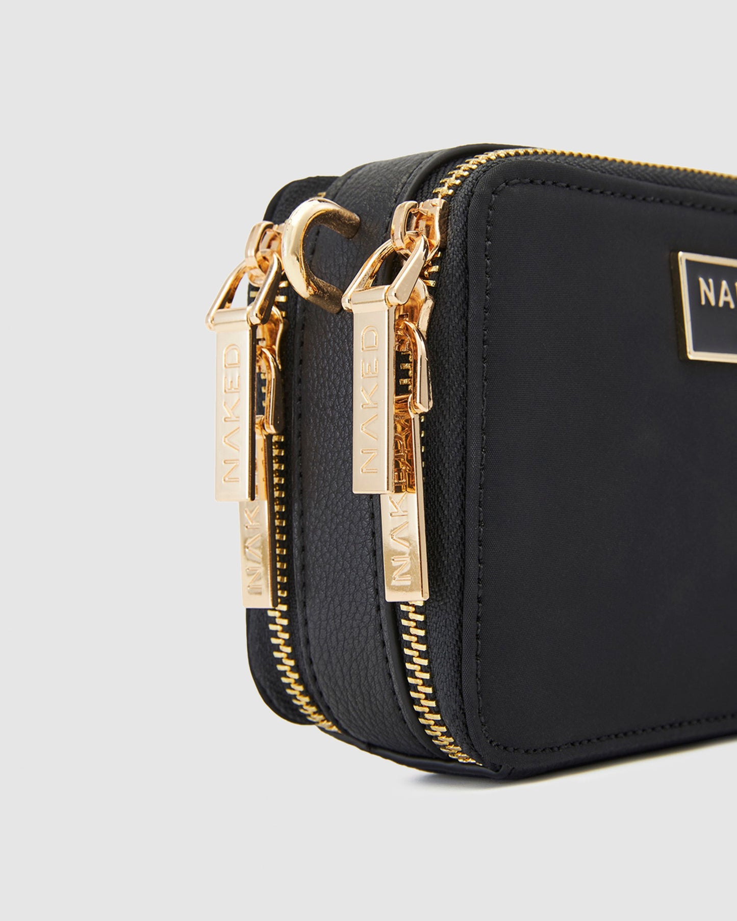 The Lexie Nylon Bag Black/Gold
