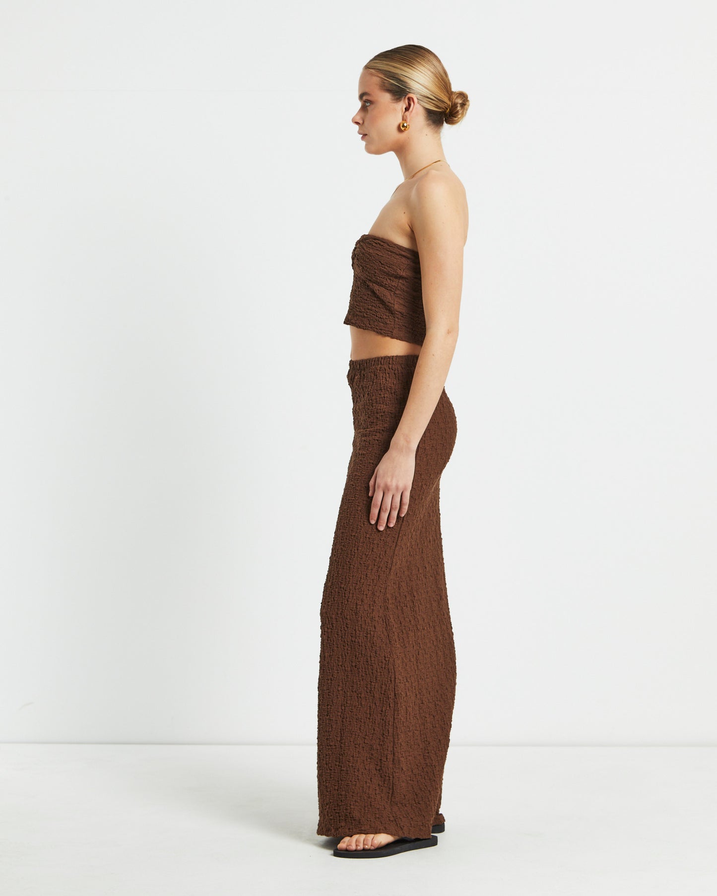 Skyla Texture Twist Bandeau Top in Hazelnut Brown