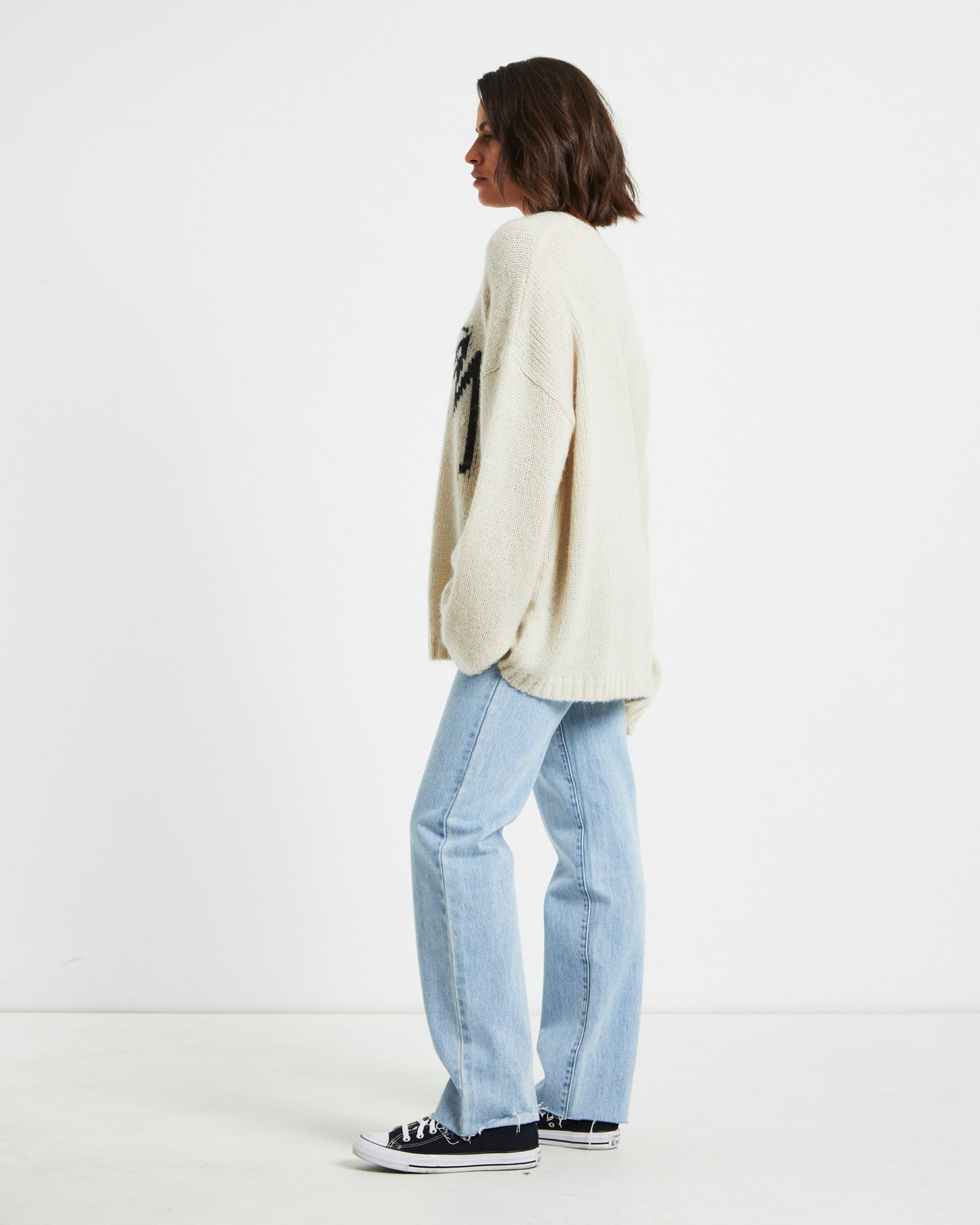 Snooth Stock Oversized Long Sleeve Knit Sweater in Cream