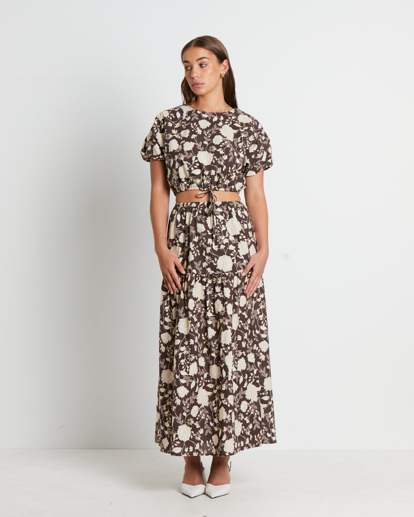 Melody Linen Puff Tee in Assorted Brown