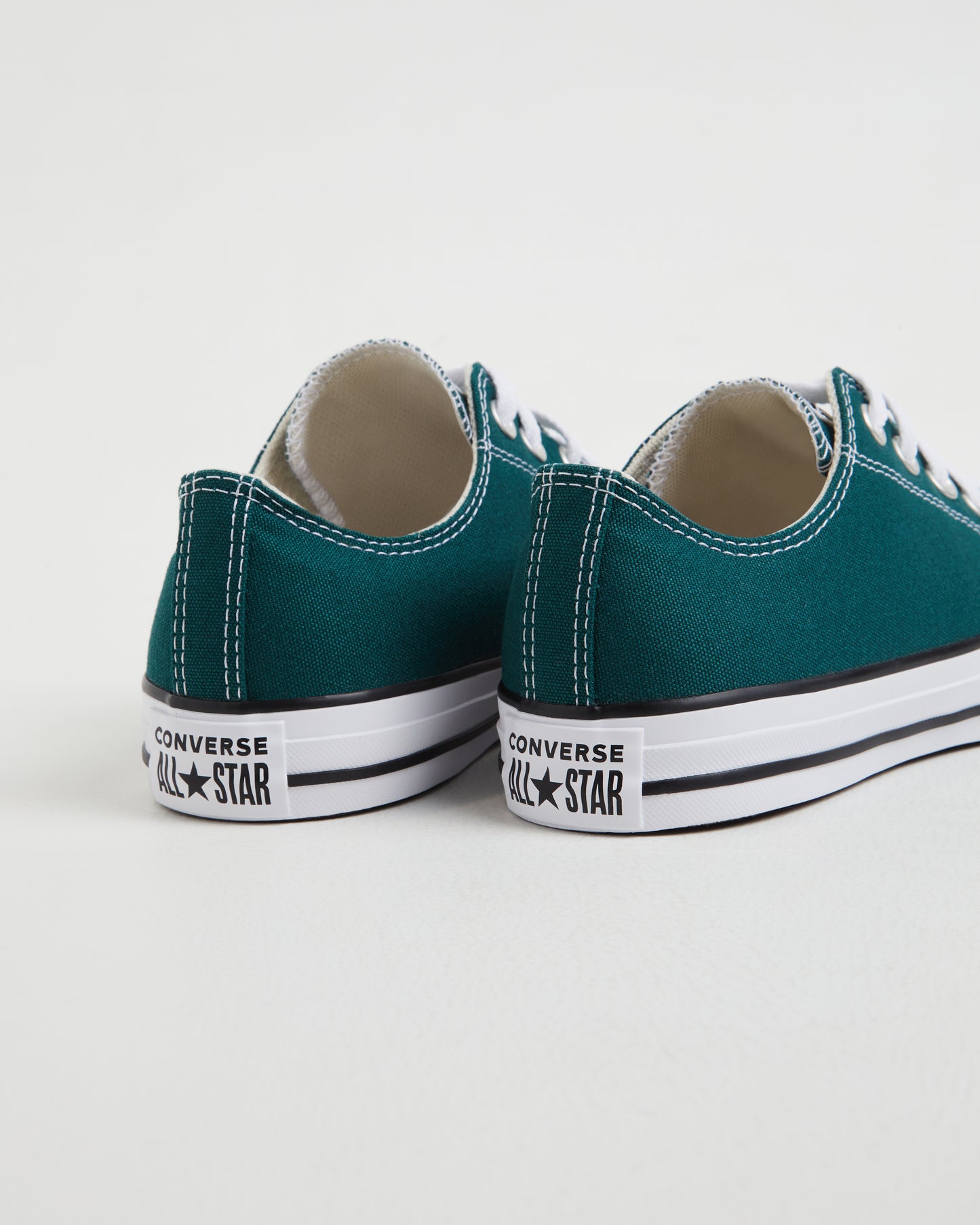 Chuck Taylor All Star Ox Sneakers in Dragon Scale Green