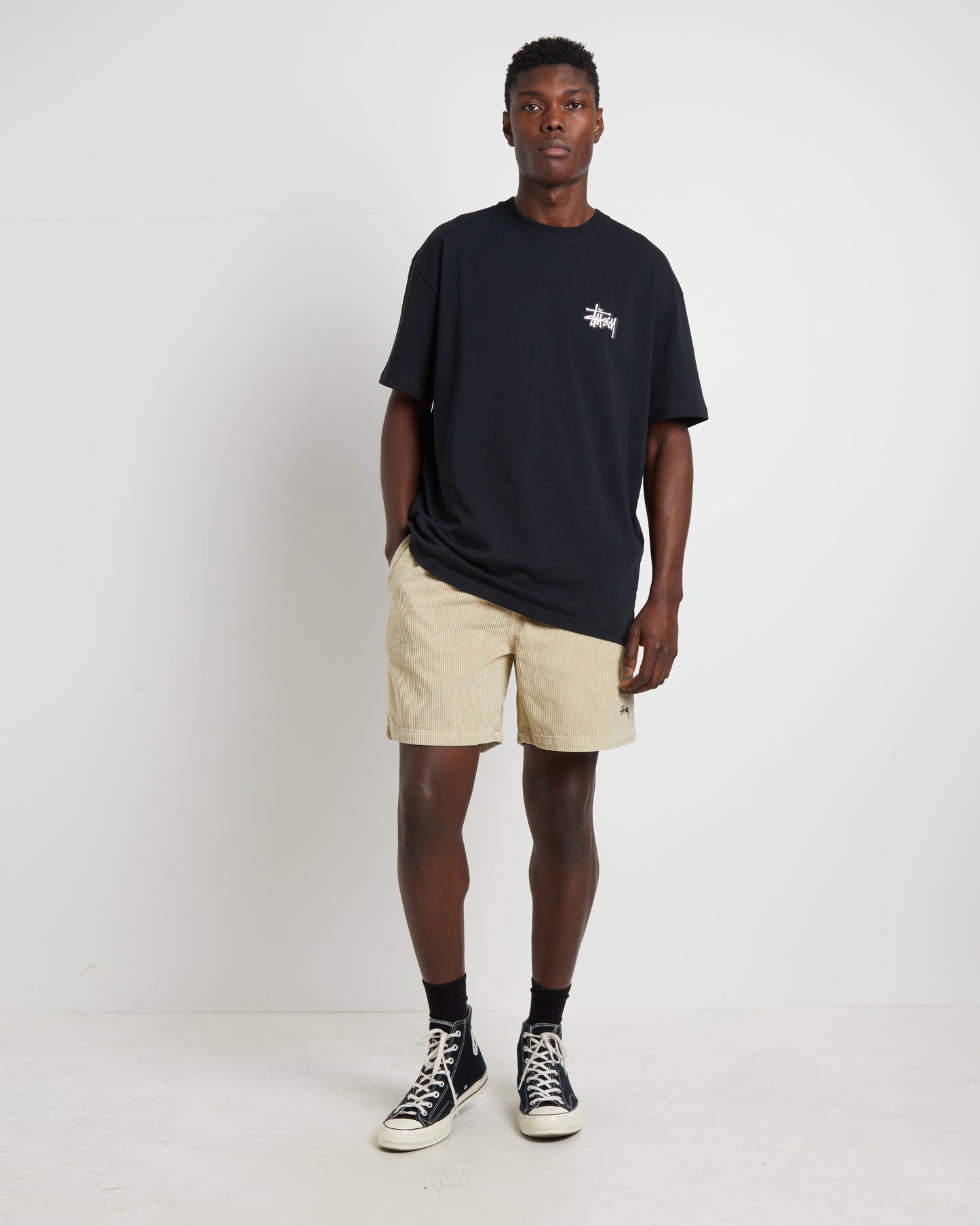 Wide Wale Cord Beachshorts in Khaki