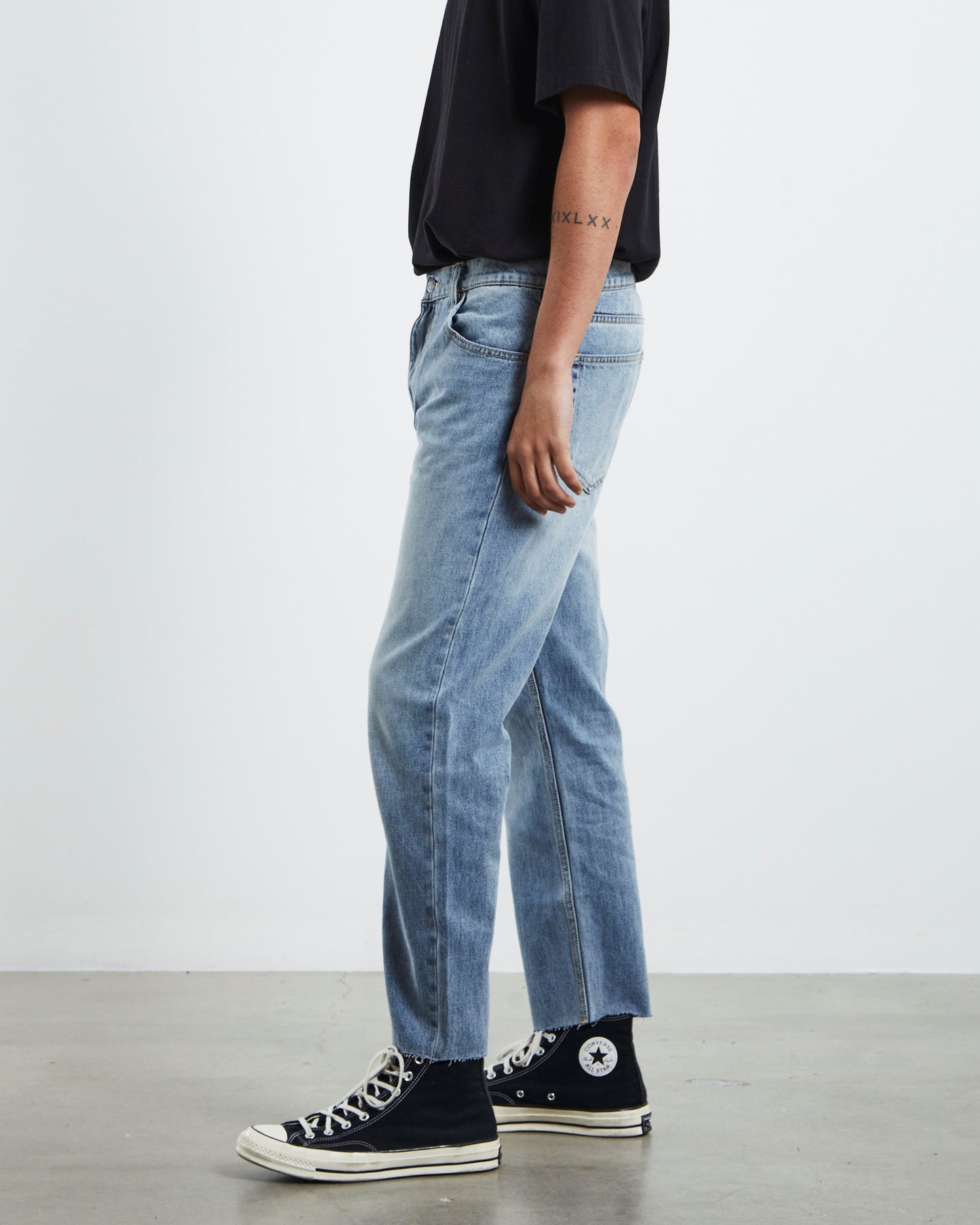 Relaxo Chop Straight Denim Jeans Hemp Bleach