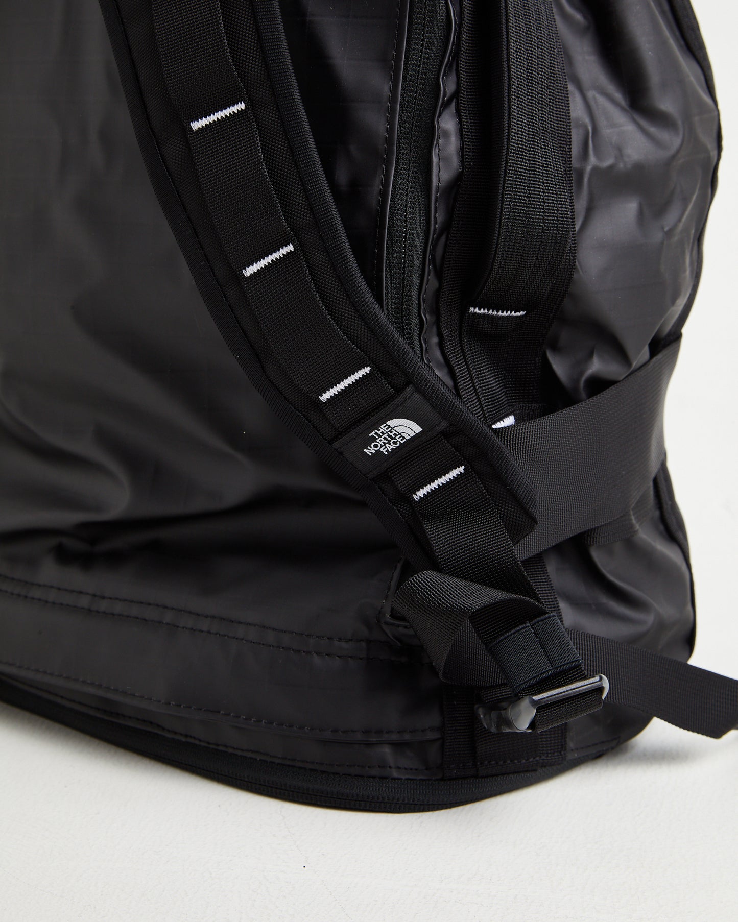 Base Camp Voyager Duffel Bag 42L in Black