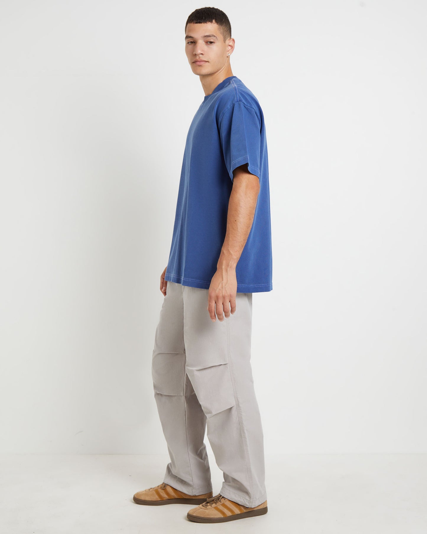 Killie Contrast Short Sleeve T-Shirt in Navy