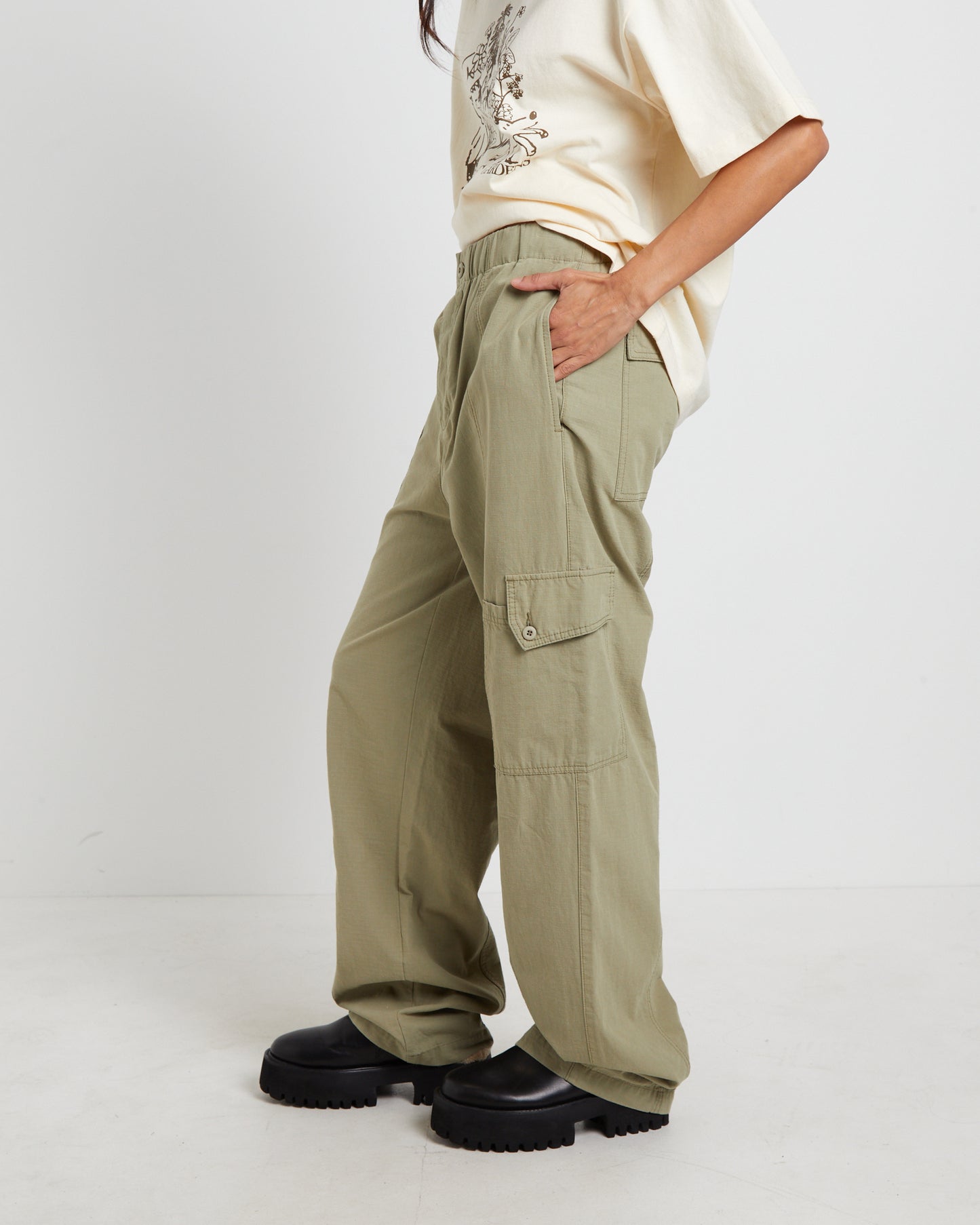 Cargo Pants in Sage