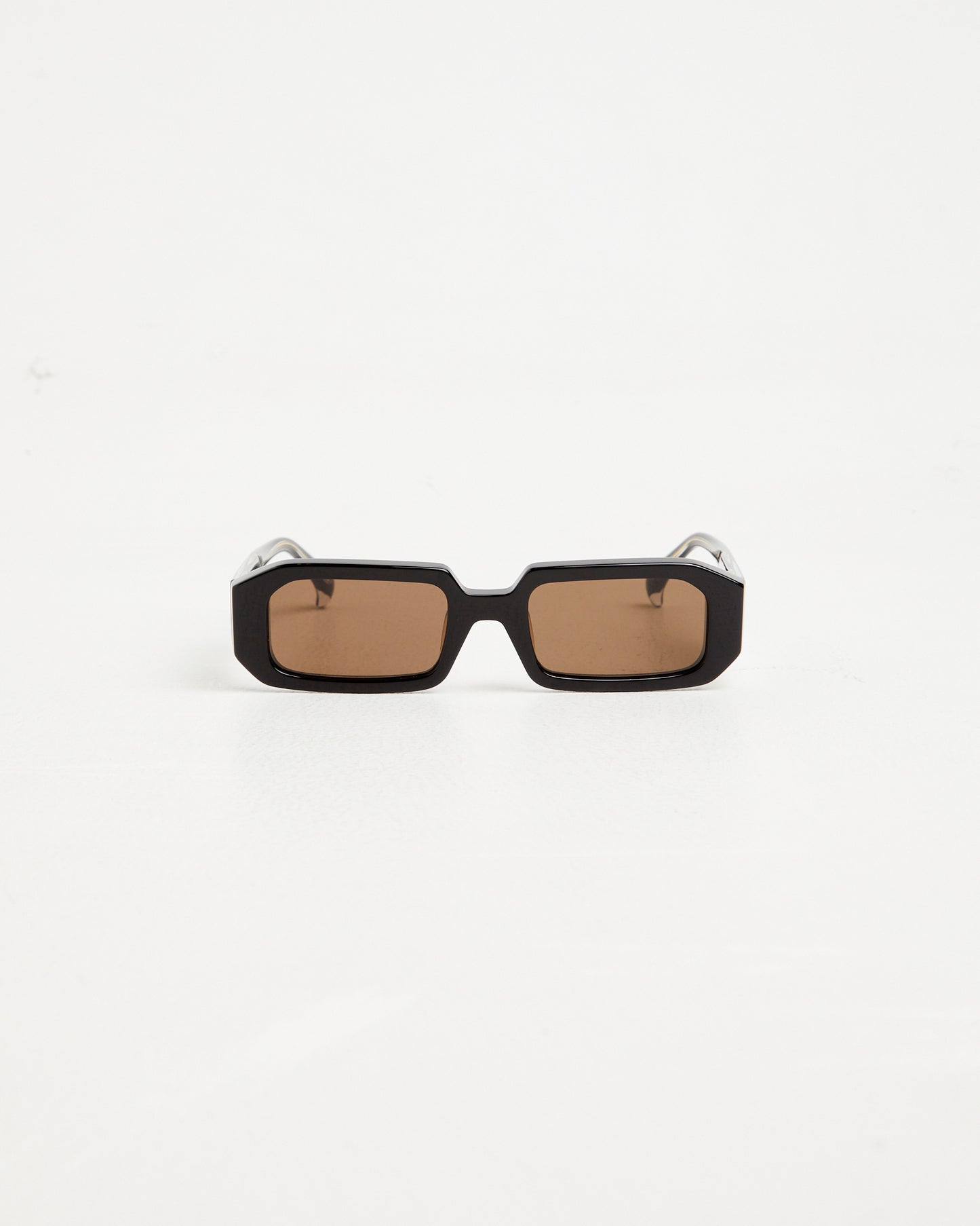 Ollie Sunglasses in Black