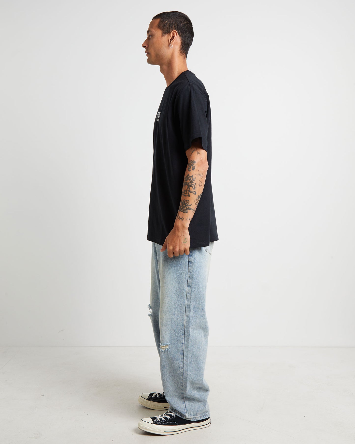 Fractional Short Sleeve T-Shirt in Black