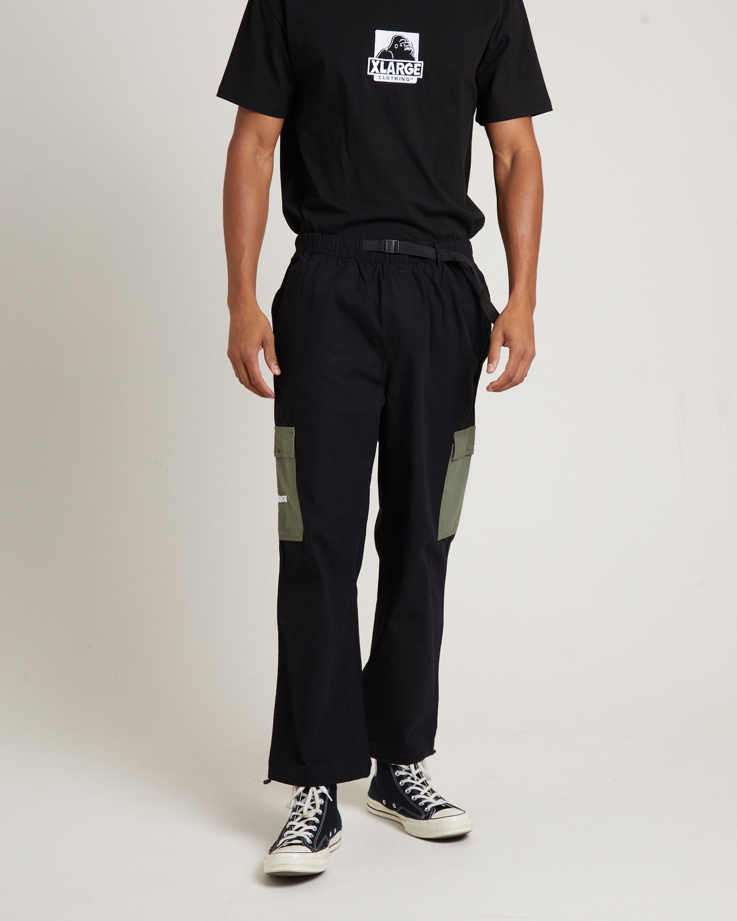Ascend Cargo Pants in Black