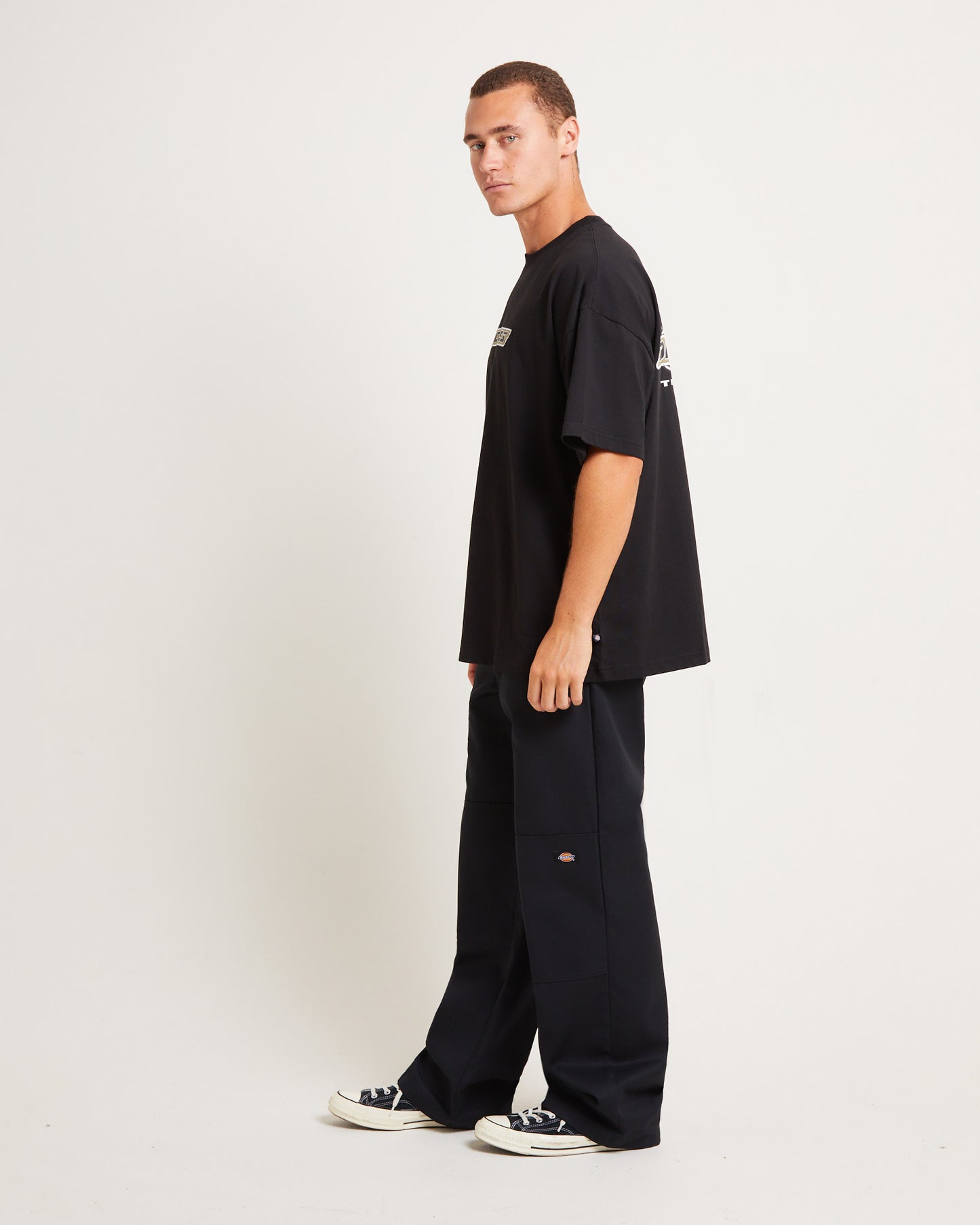 Truckin 330 Short Sleeve T-Shirt in Black