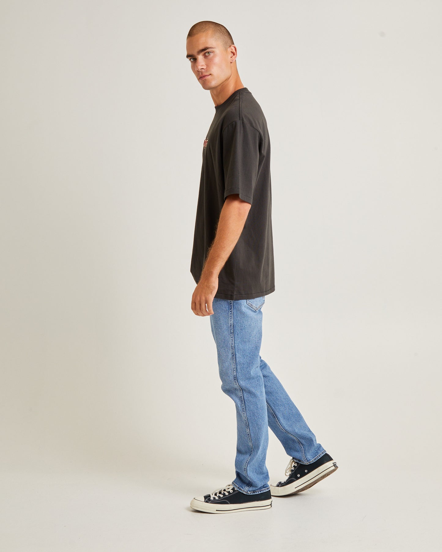 Cobra Logo Slacker T-Shirt Worn Black