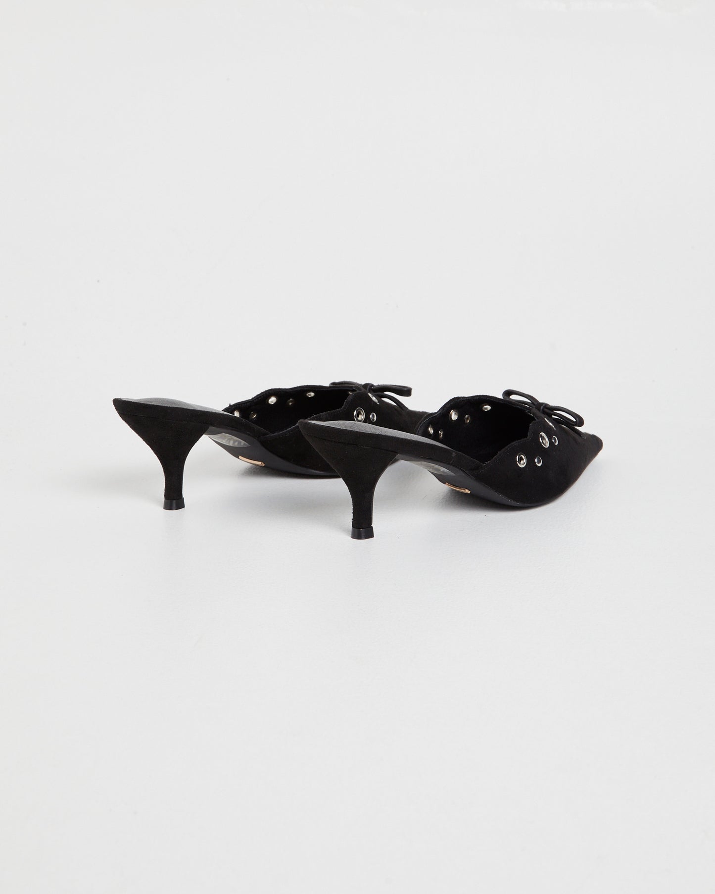 Elio Pointed Mule Black Suede