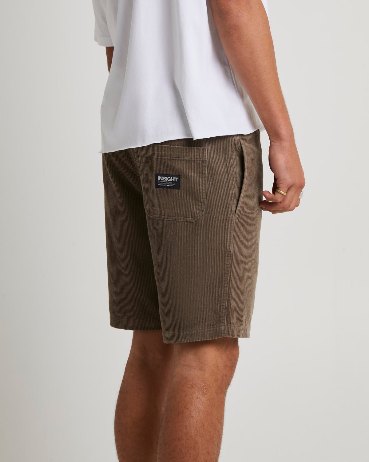 Bedford 2.0 Cord Shorts BROWN
