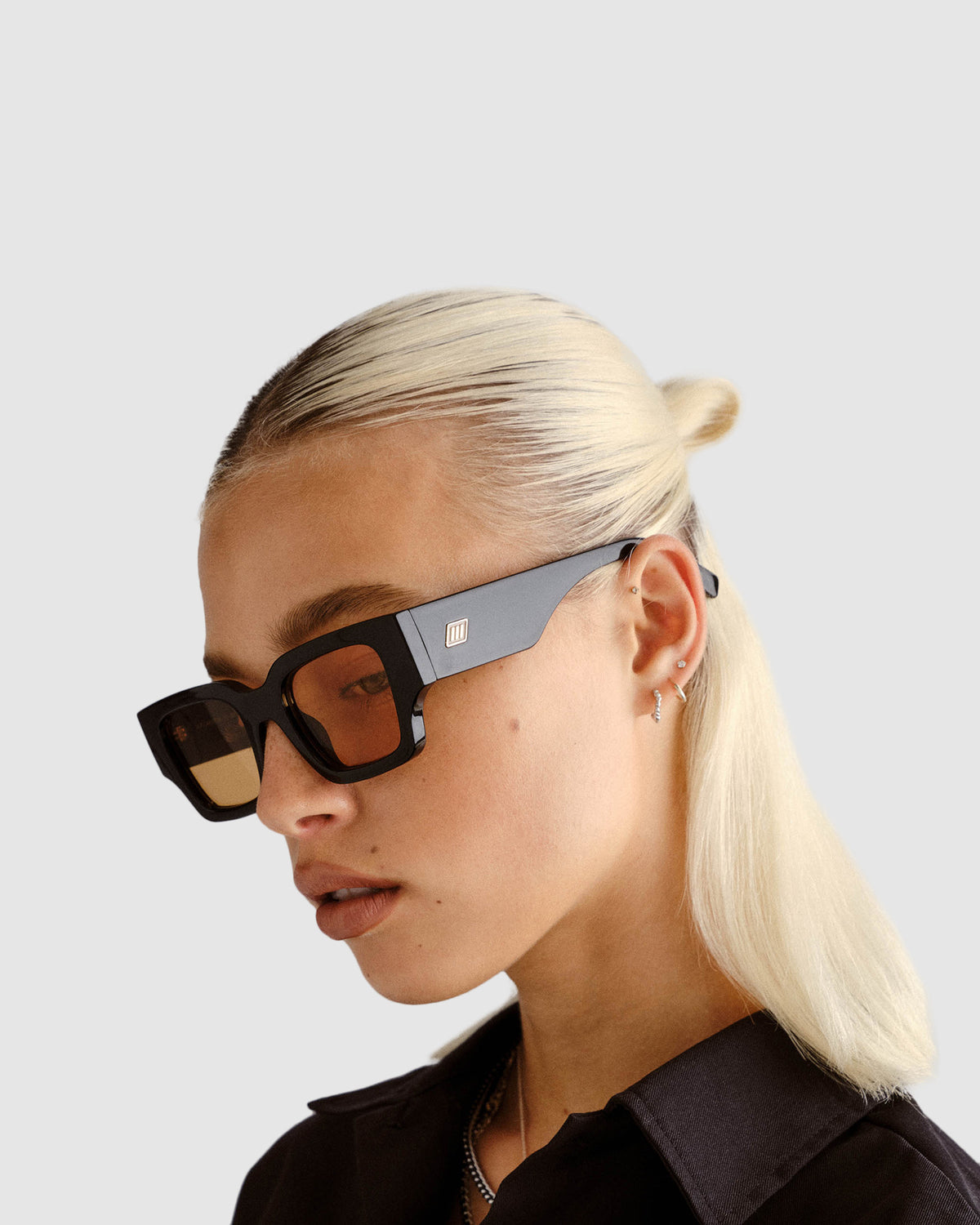 Atlantis Sunglasses BLACK/MUSTARD MONO