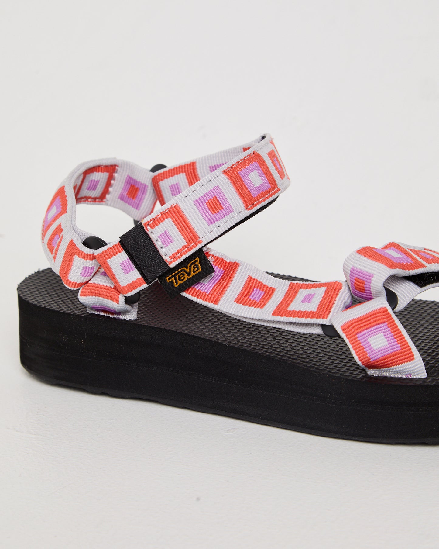 W Midform Universal Sandals