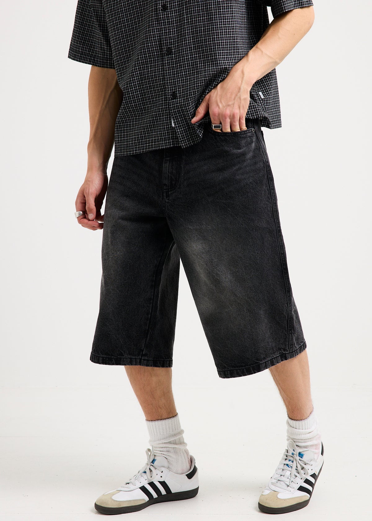 Wide Boy Denim Jorts BLACK
