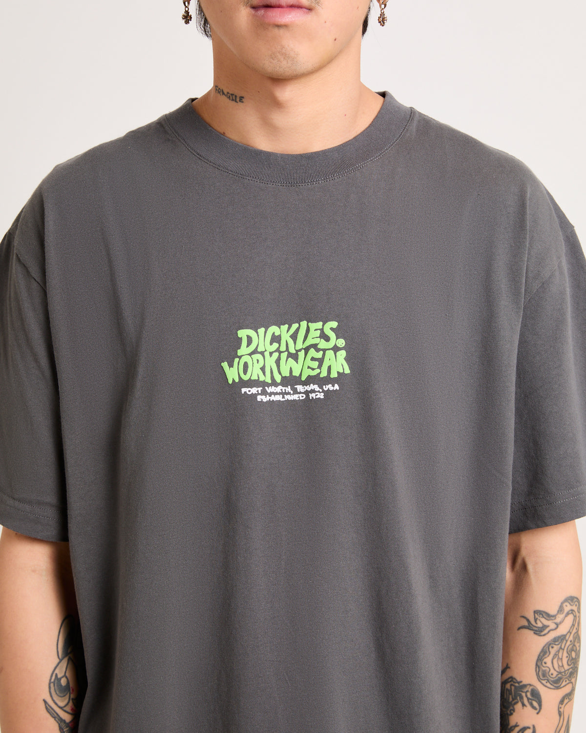 Workwear 330 T-Shirt CHARCOAL