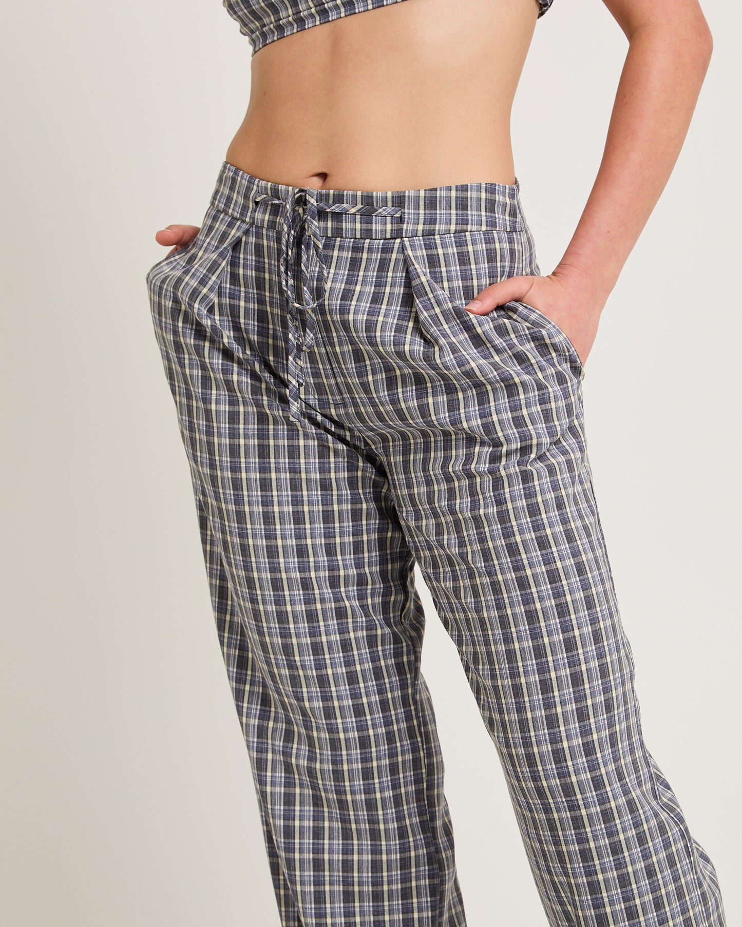 Dion Check Relaxed Belt Pants