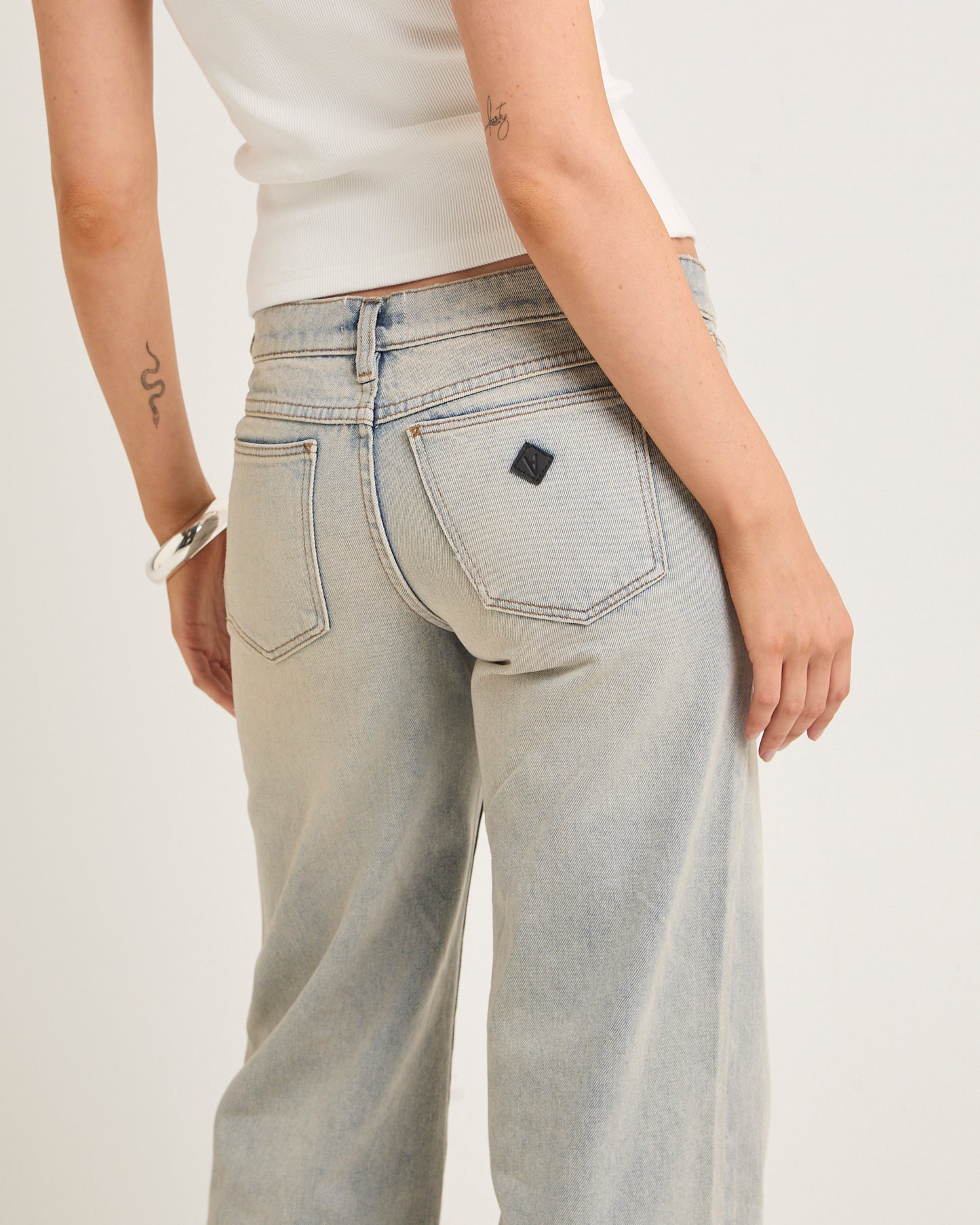 99 Low & Wide Jeans Penelope