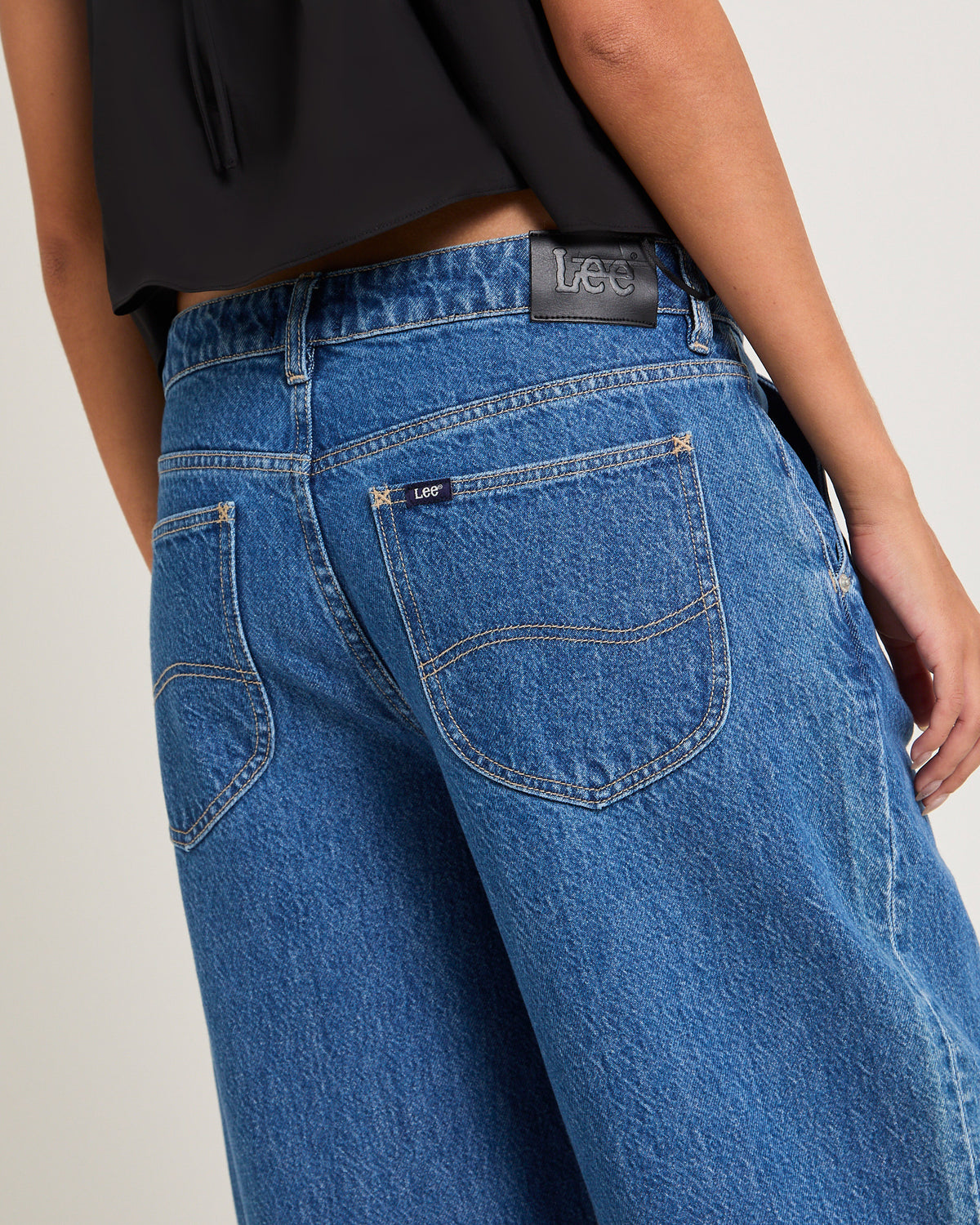 Low Slouch Jeans BLUE QUARTER
