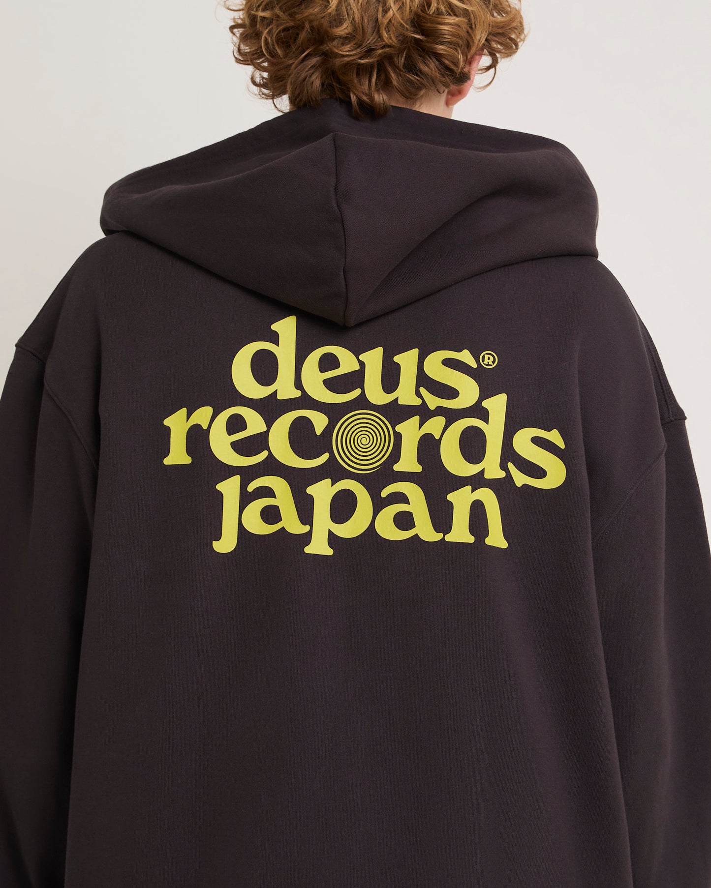 Strata Zip Hood