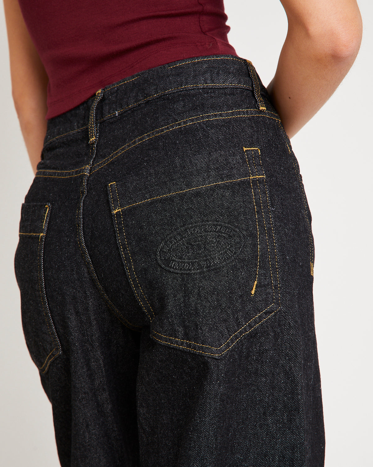 BDG Jaya Baggy Denim Jeans RINSE BLACK