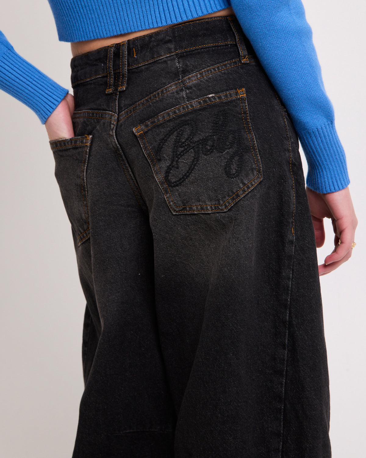 BDG Renae Barrel Denim Jeans BLACK