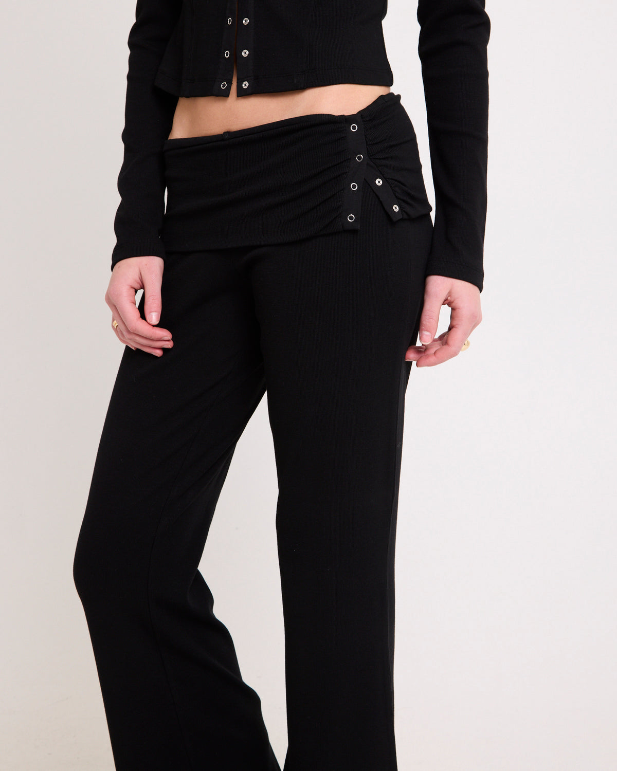 Rib Fold Waist Flare Pants BLACK