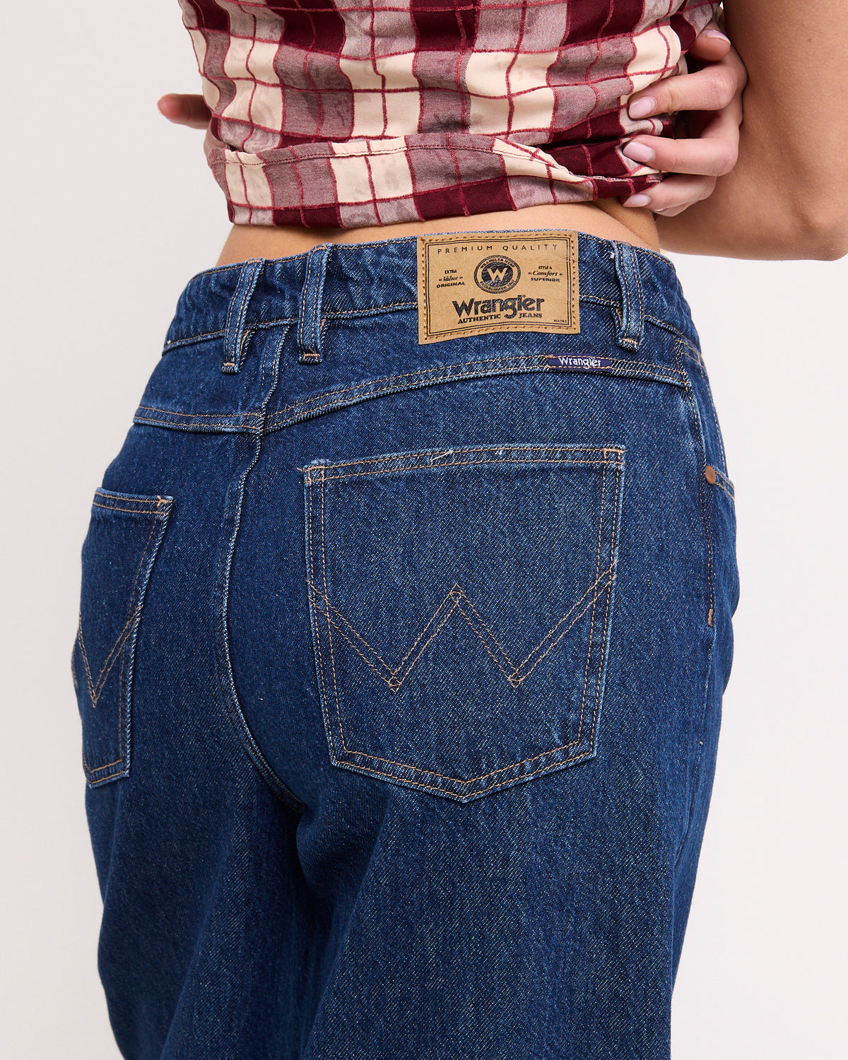Mid Stevie Relaxed Denim Jeans VOODOO