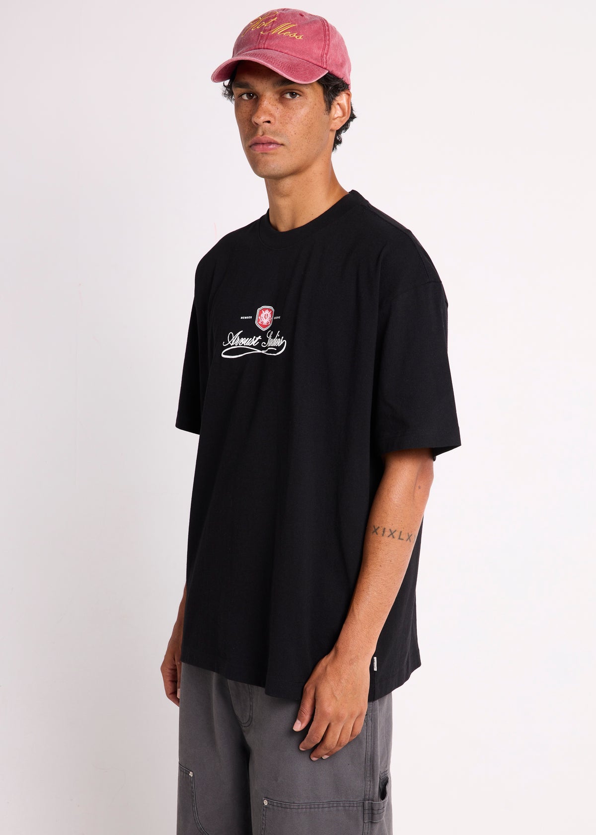 Reserve T-Shirt BLACK