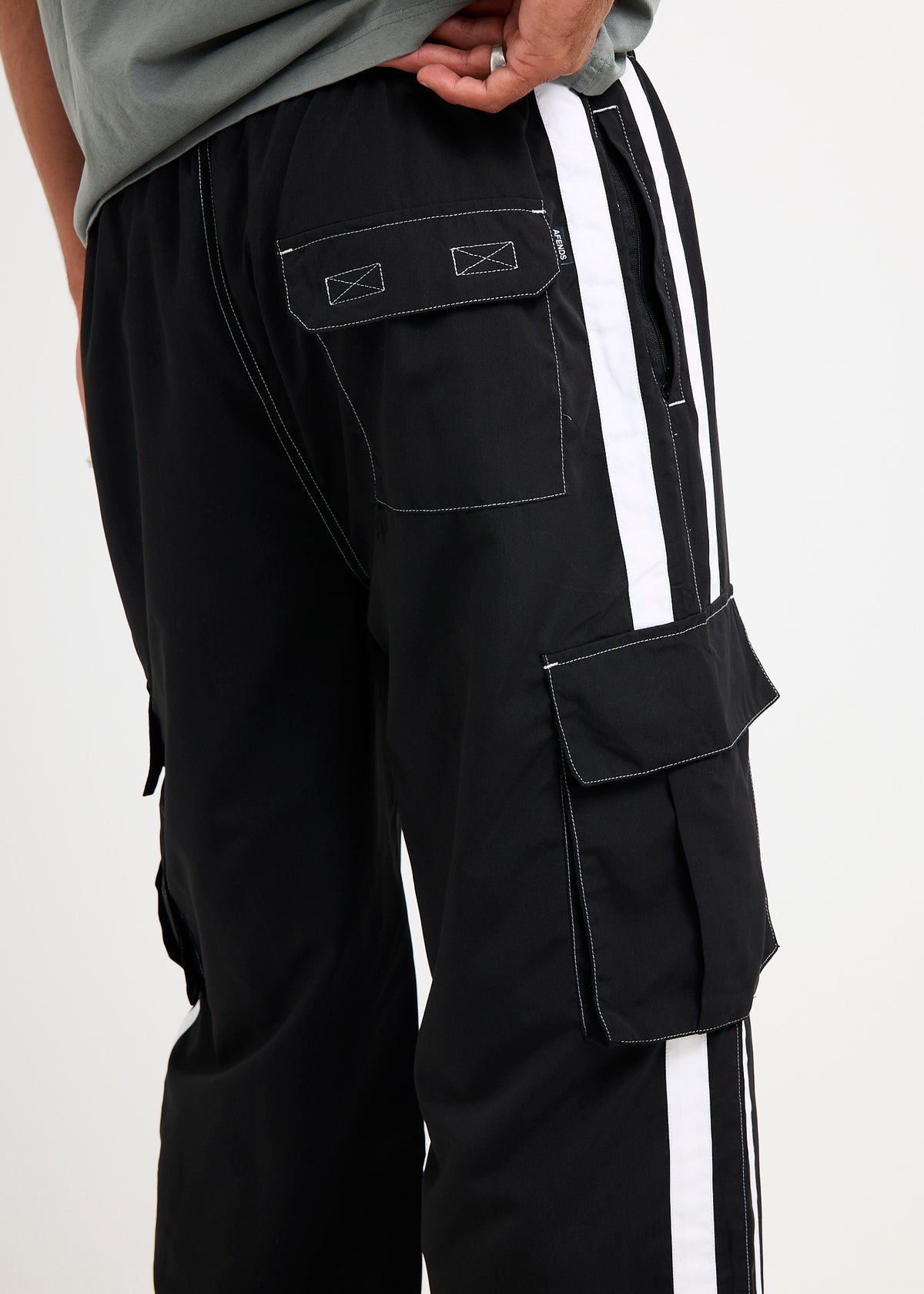 House Related Cargo Pant BLACK