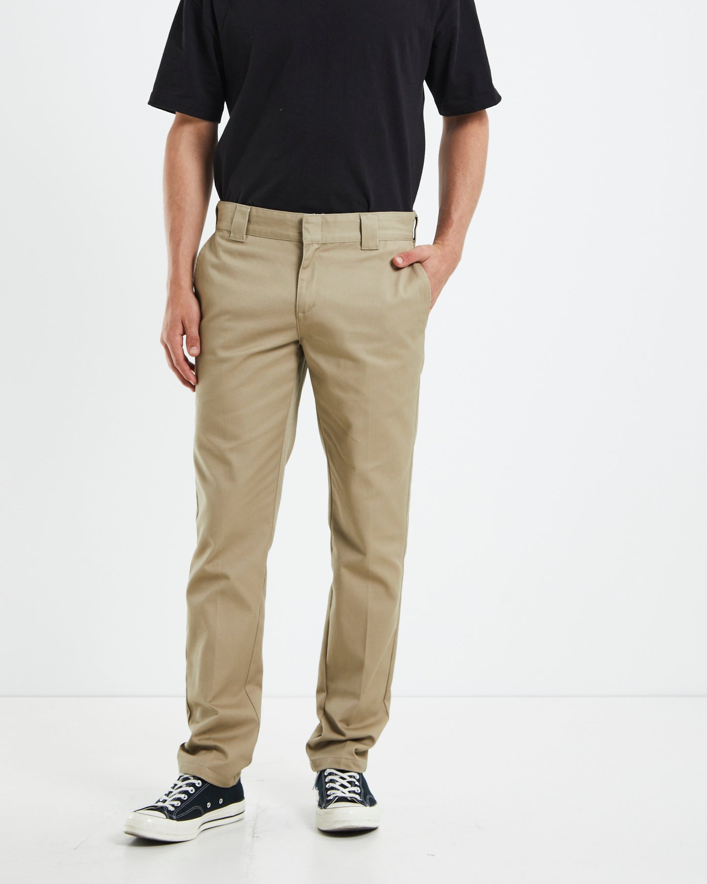872 Slim Tapered Pants
