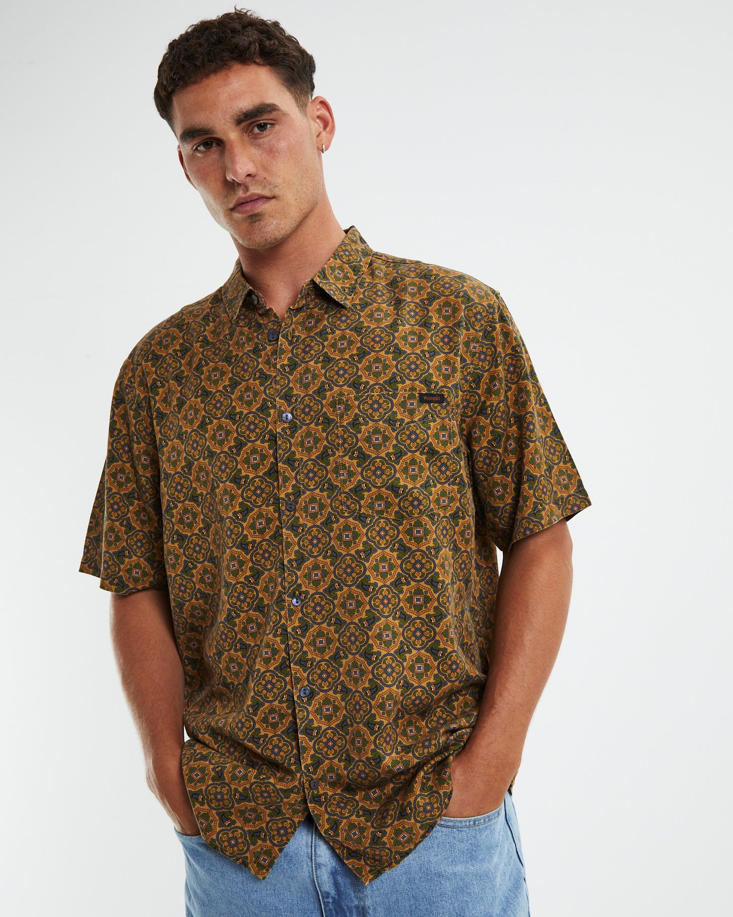 Garageland Short Sleeve Shirt Medallion Print Brown