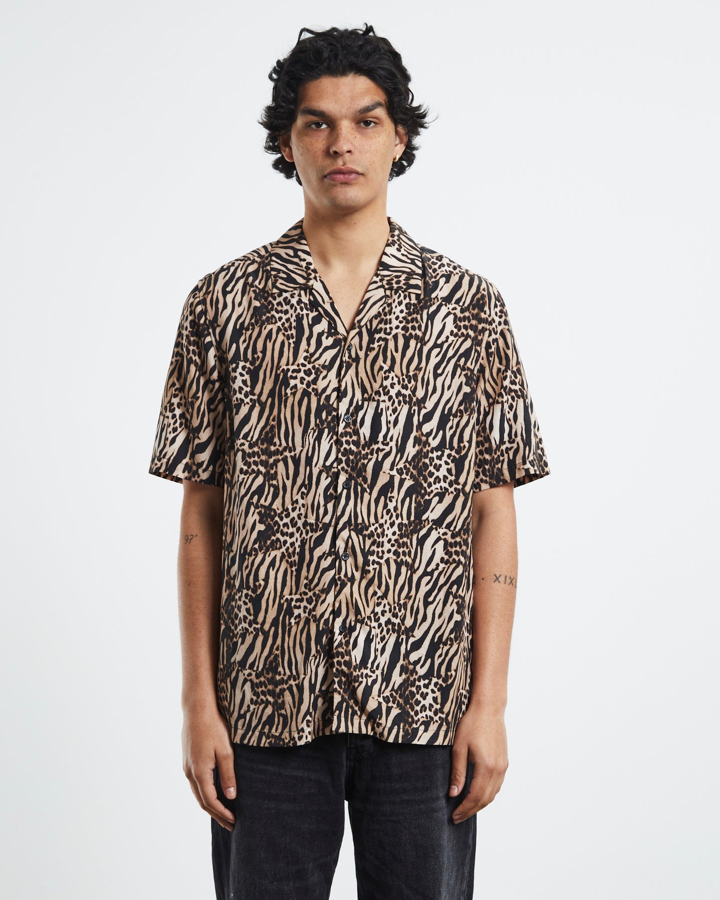 Zoo Resort Short Sleeve Shirt Multi