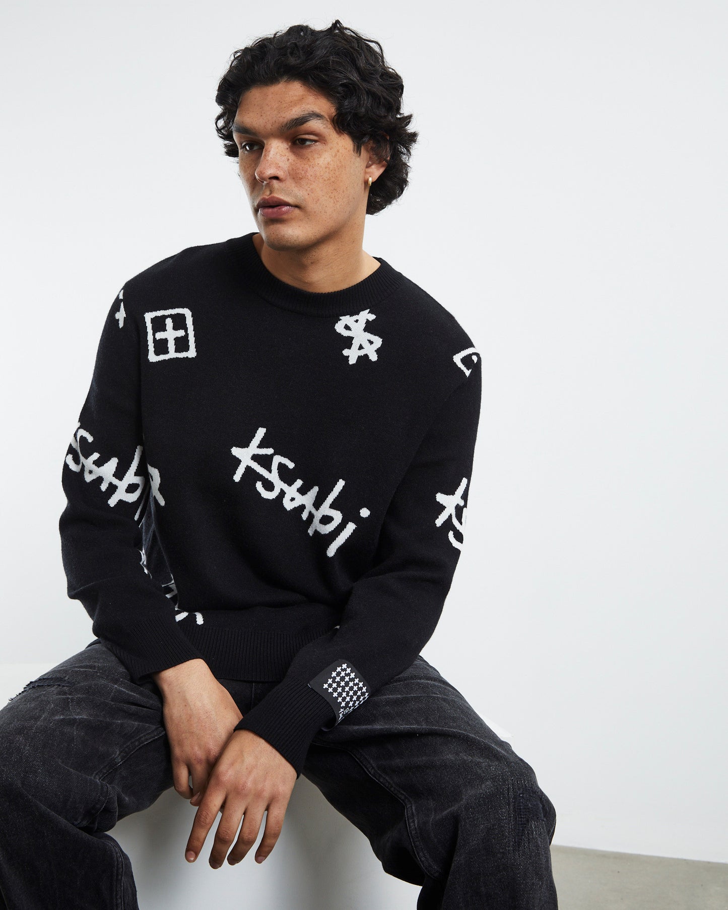 Kash Box Knit Crew Jumper Black