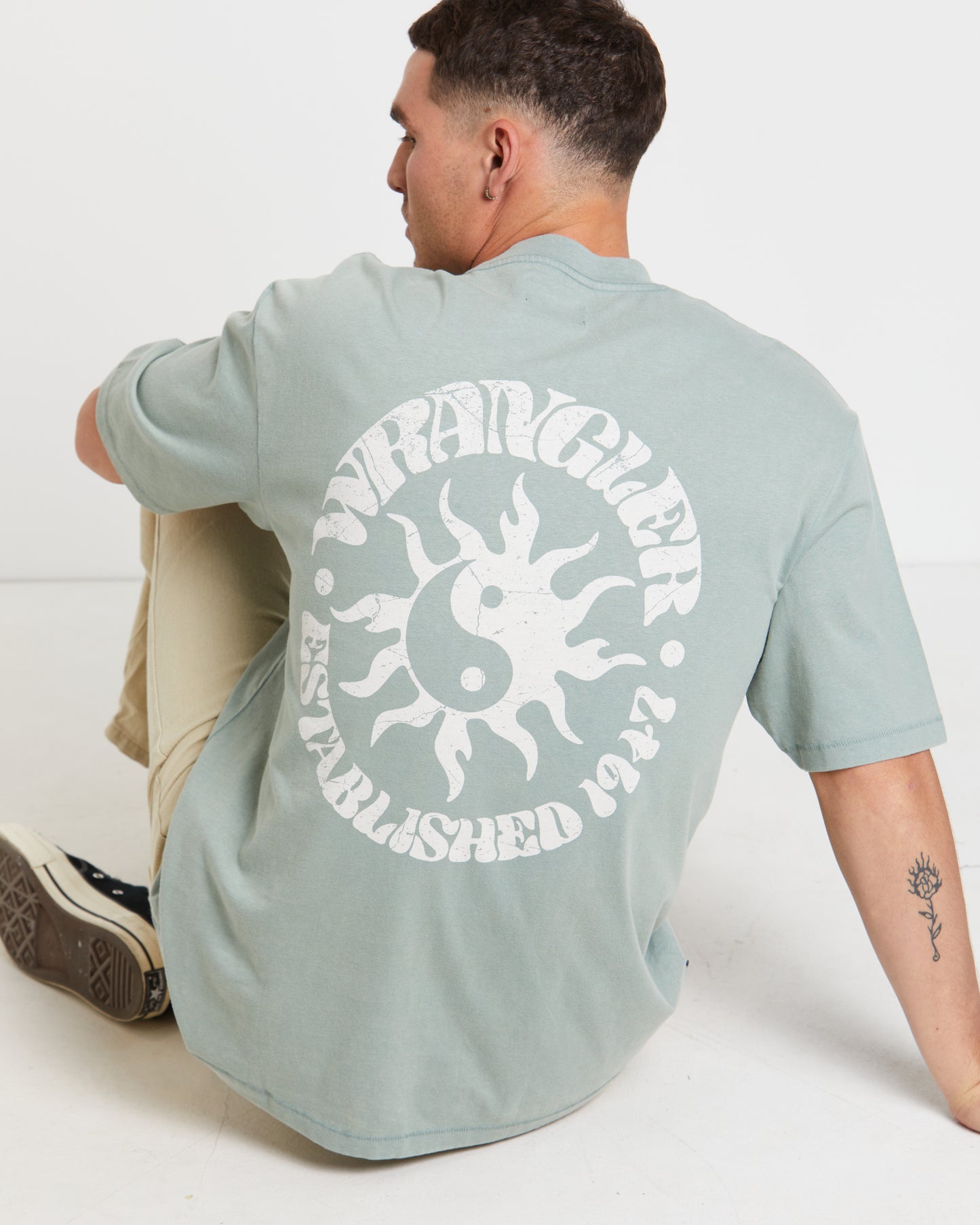 Sun Yin Slacker Short Sleeve T-Shirt in Washed Jade