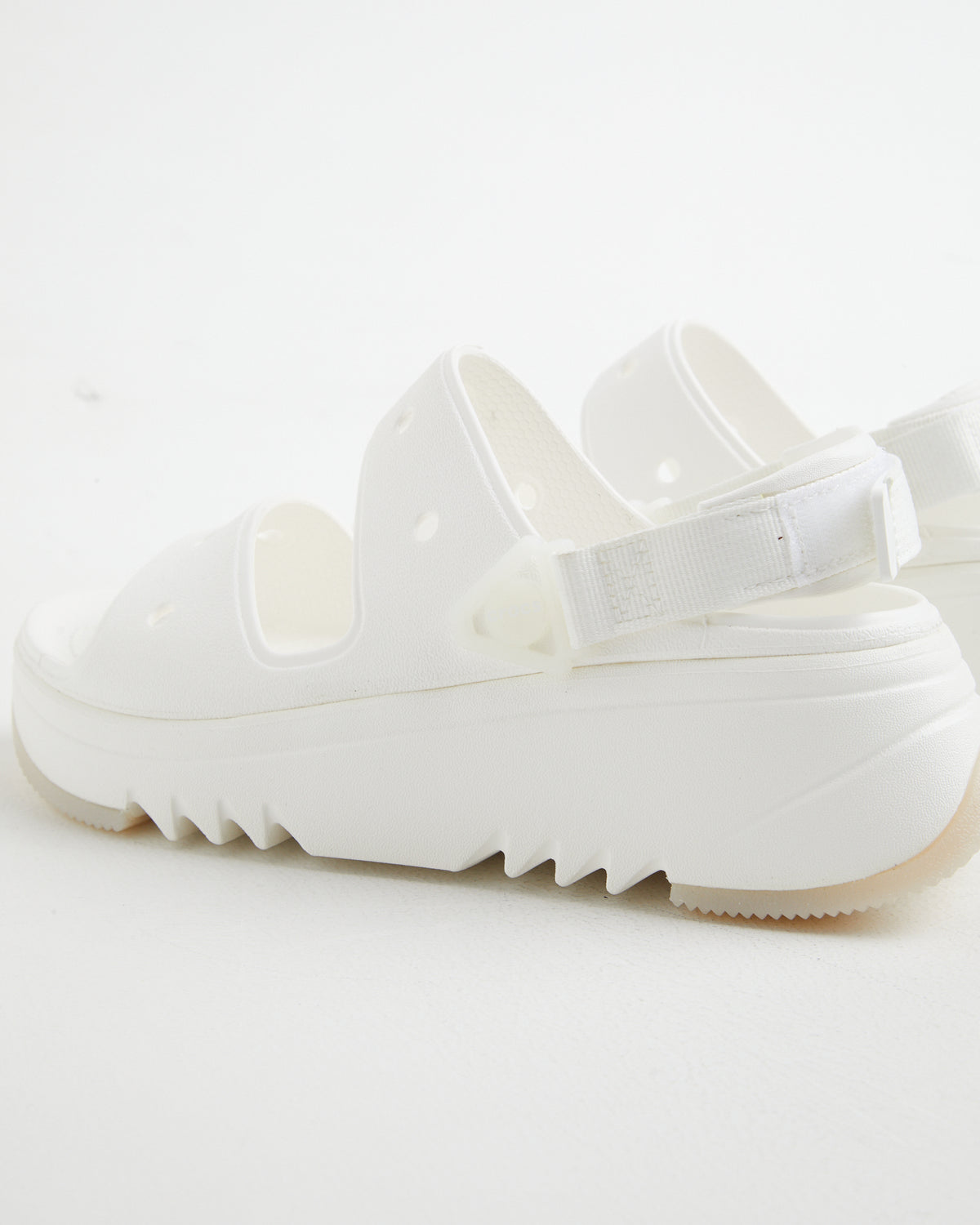 Hiker Xscape Sandals in White WHITE