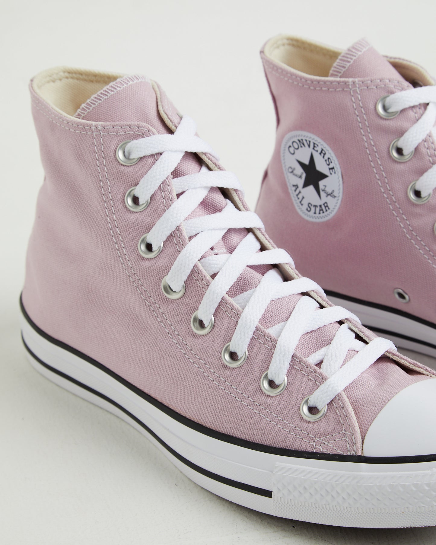 Chuck Taylor All Star Hi Top Sneakers in Phantom Violet