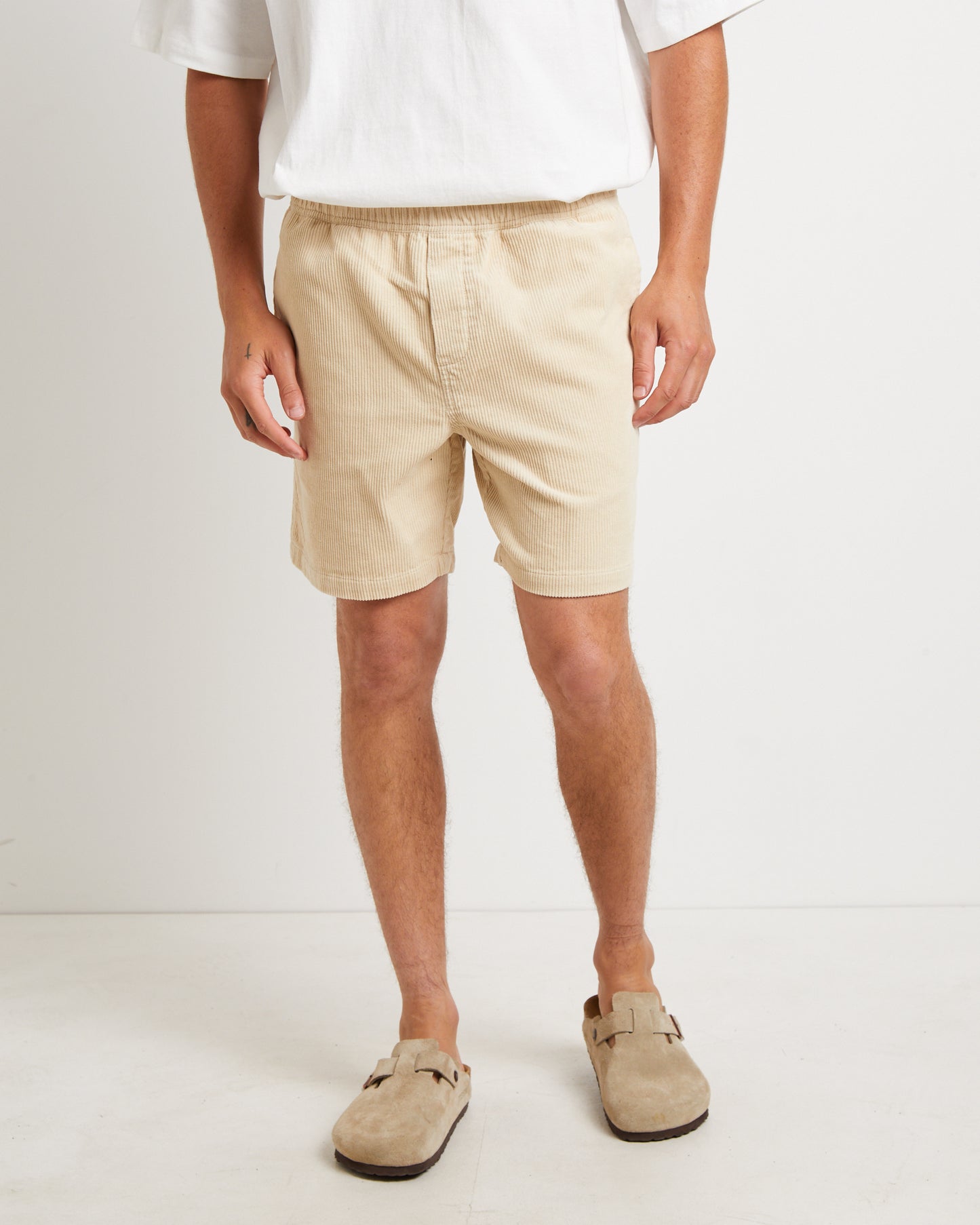 Bedford Cord Shorts in Latte