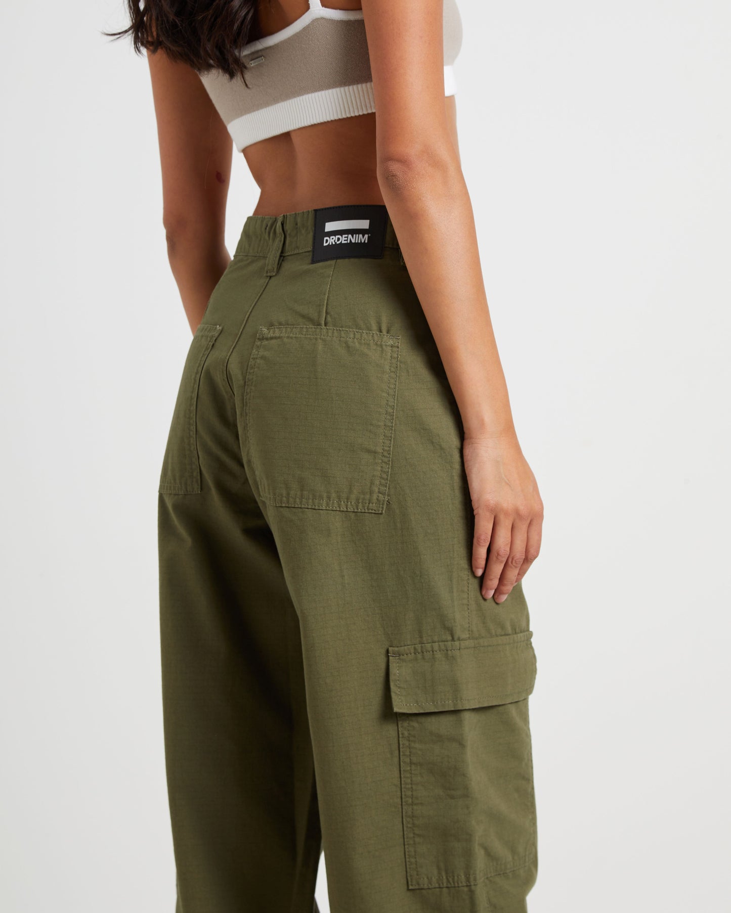 Donna Cargo Pants in Khaki