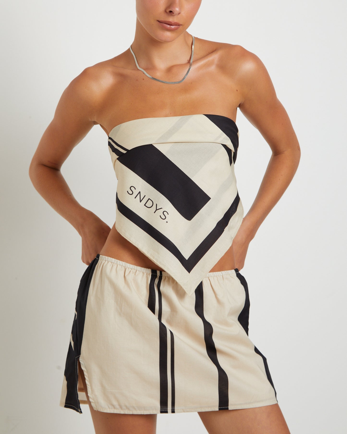 Alba Wrap Top in Black Print