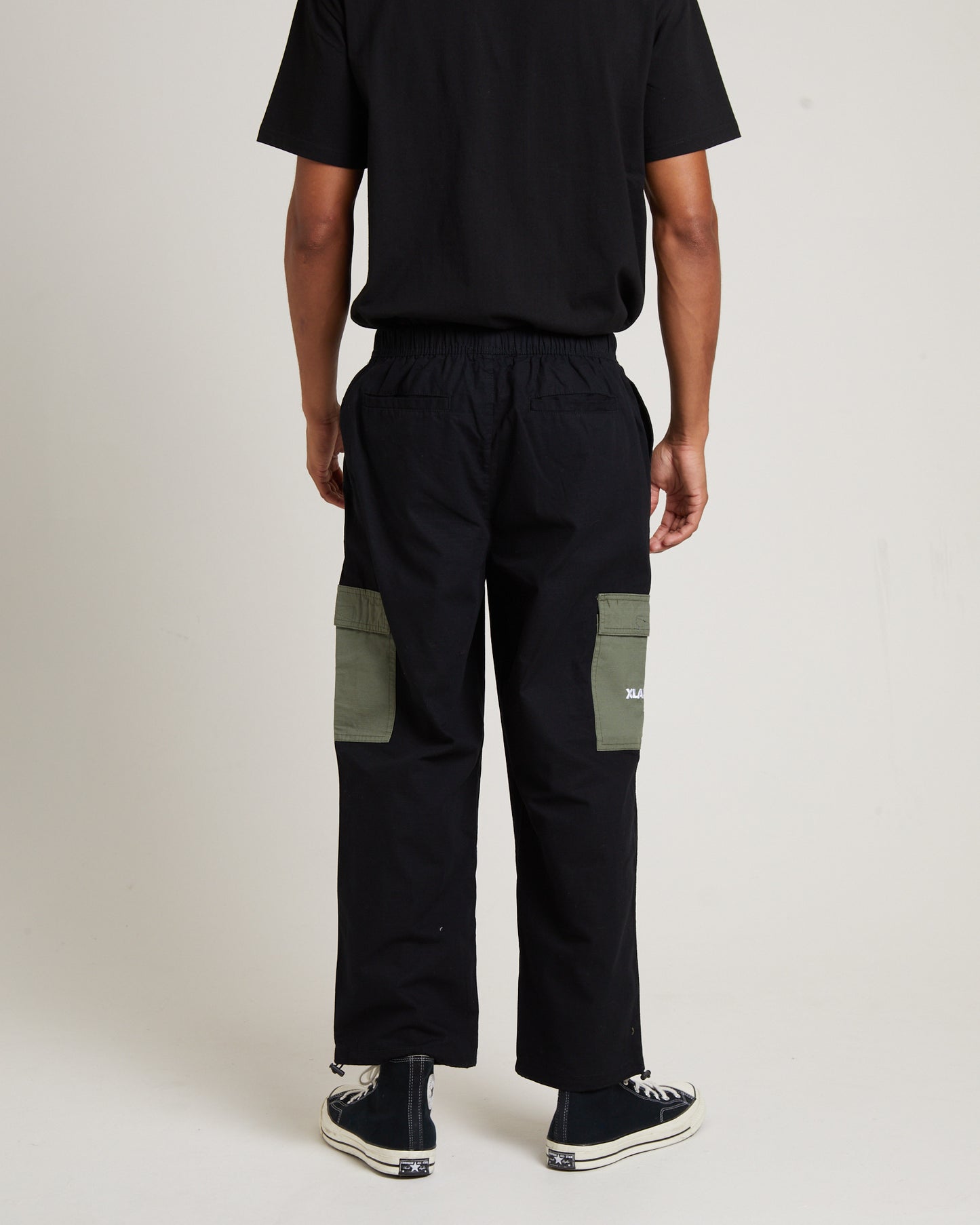 Ascend Cargo Pants in Black