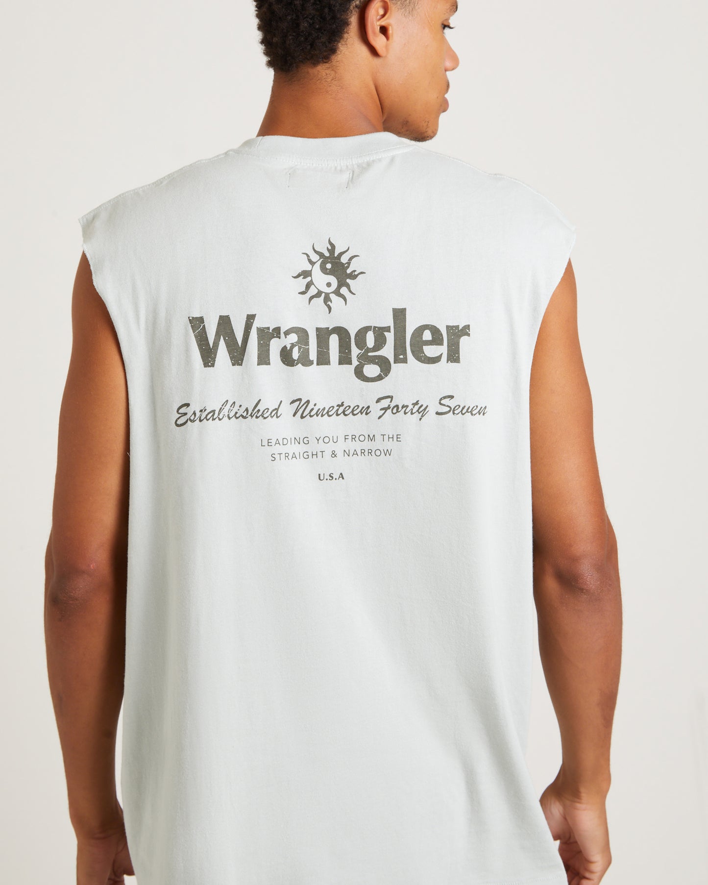 90s Vacay Muscle Tee in Steel Grey
