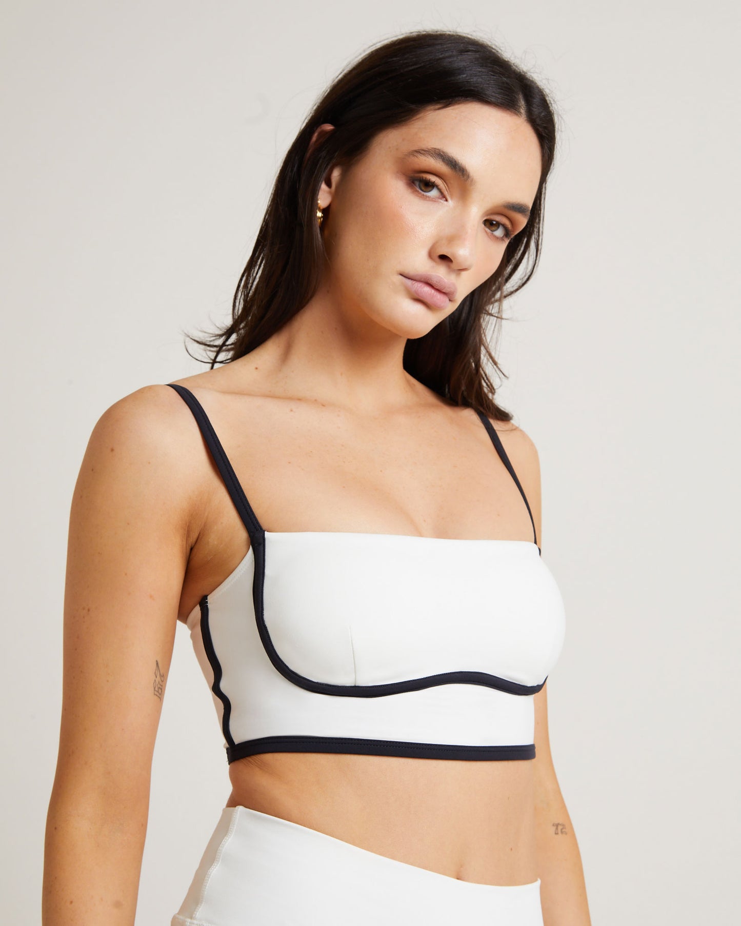 Underbust Contrast Tank Top in Storm White