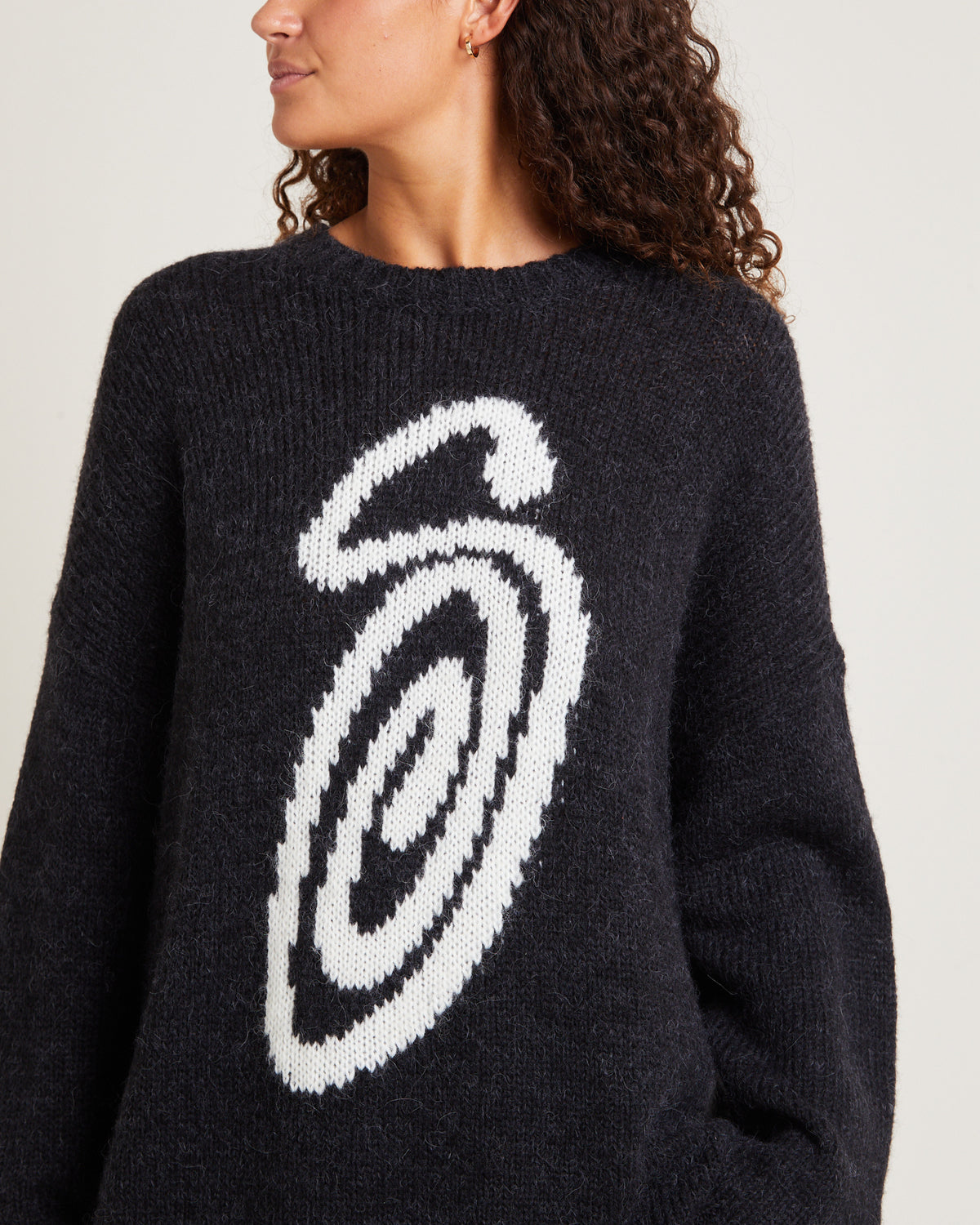 Curly S Oversized Knit Black BLACK