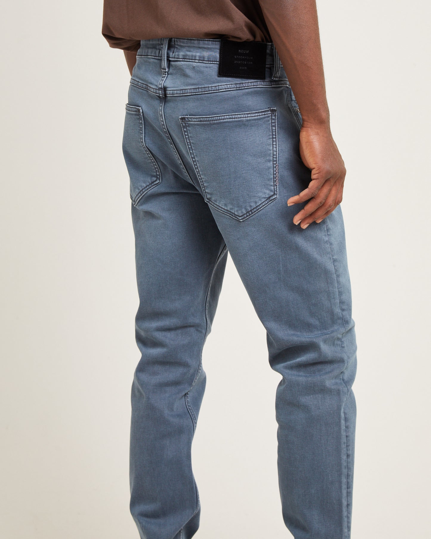 Ray Tapered Denim Jeans Mercury