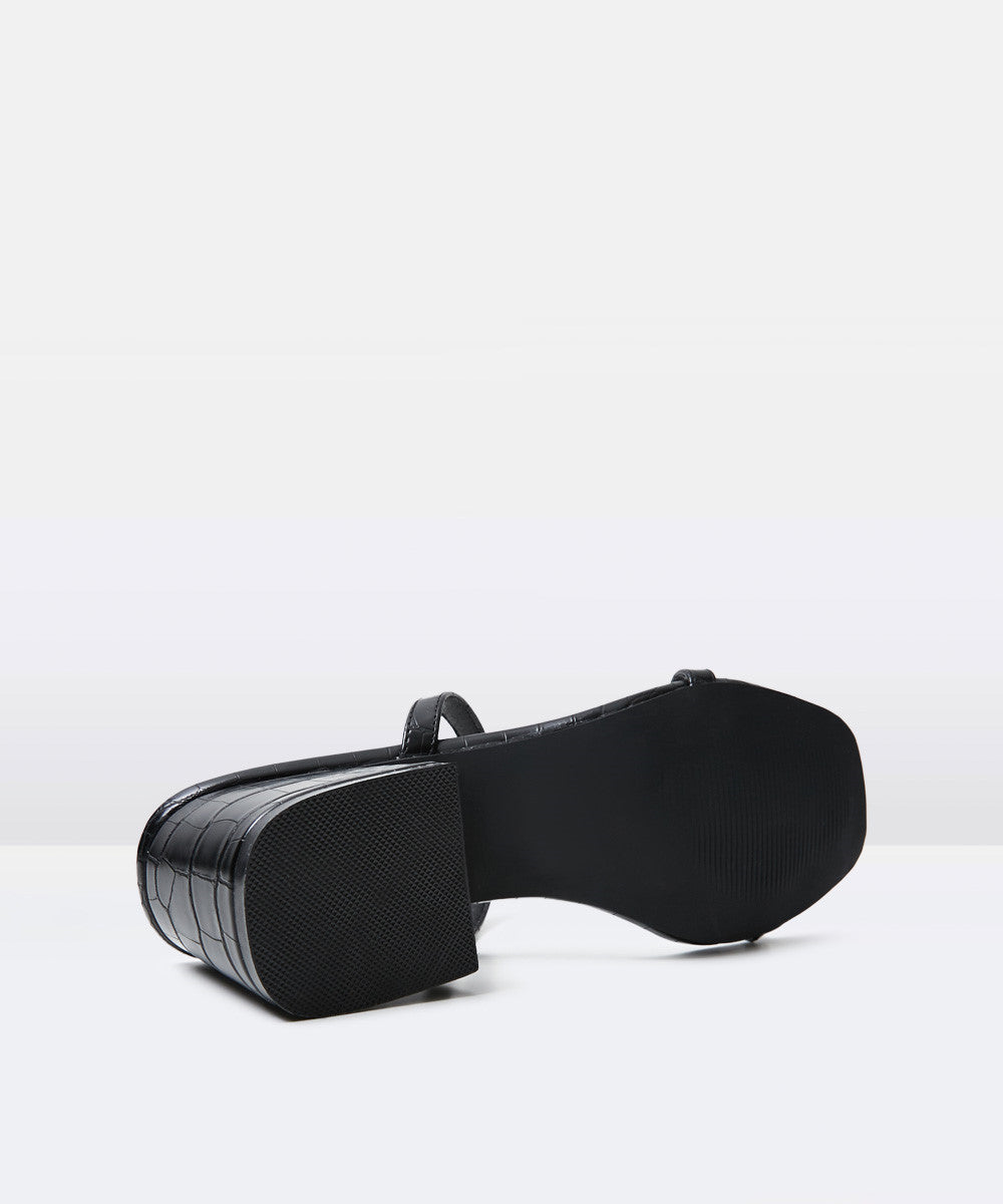 The Naomi Block Heels Black