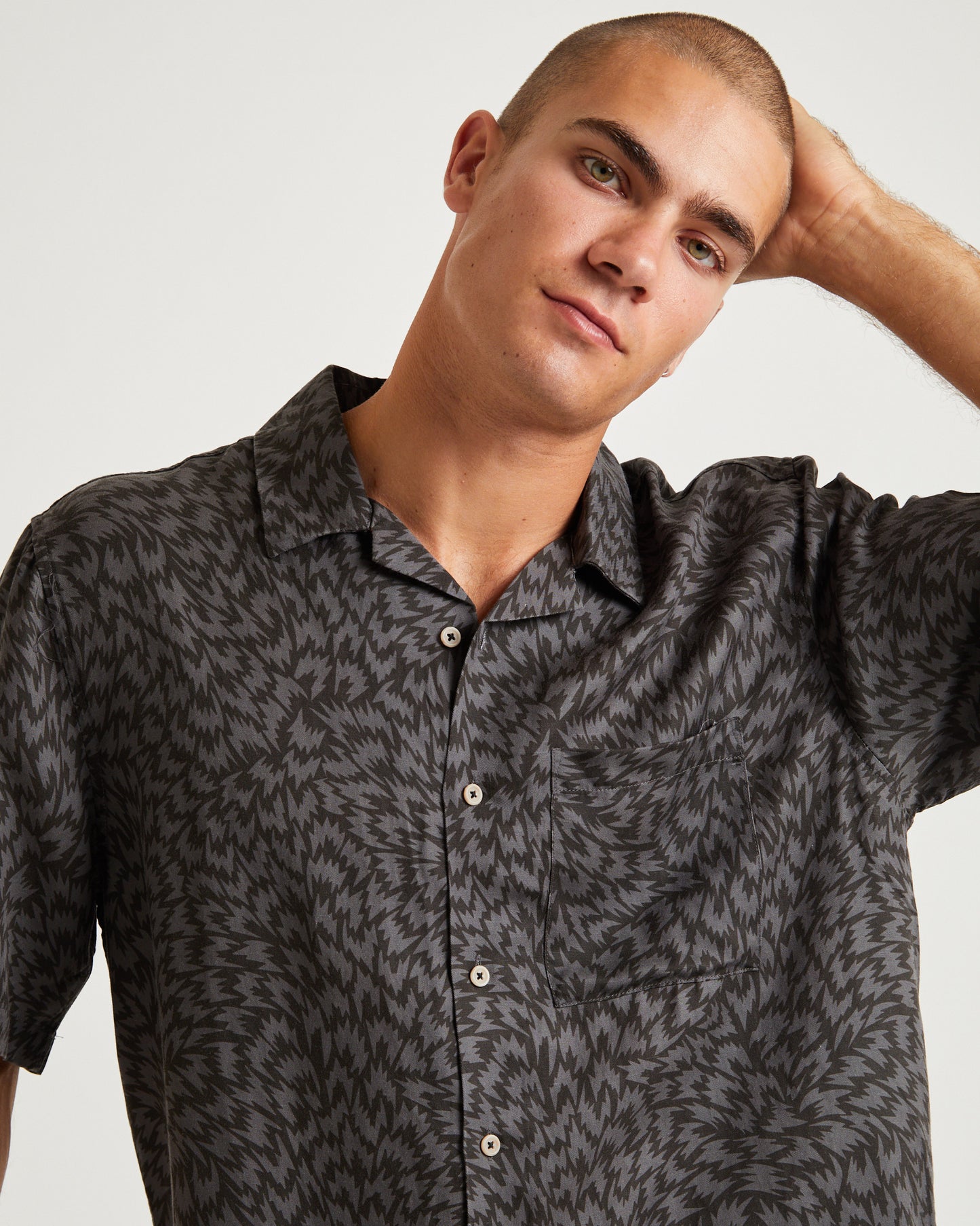 Curtis Short Sleeve Shirt Spike Black
