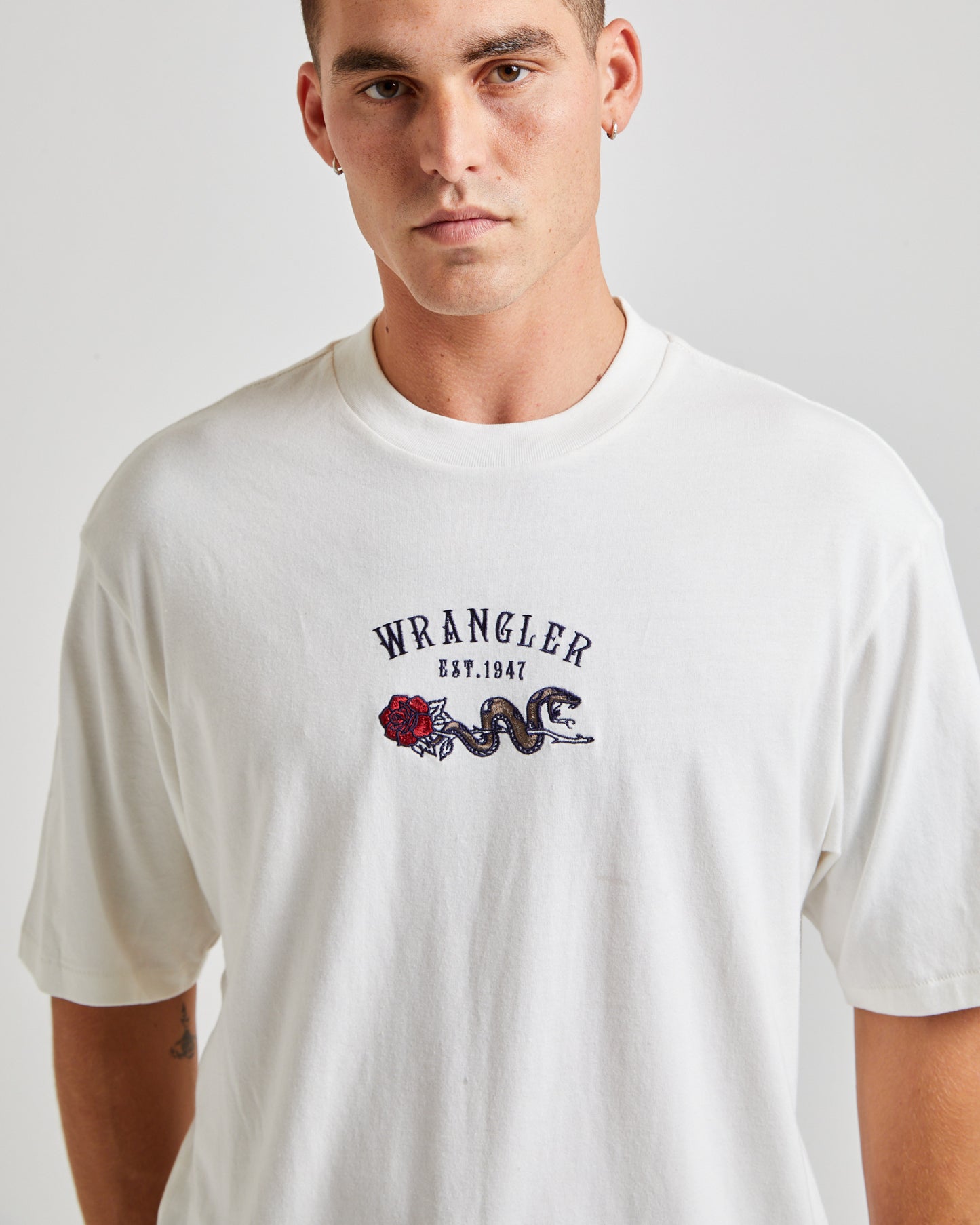 Snake Slacker Short Sleeve T-Shirt Vintage White